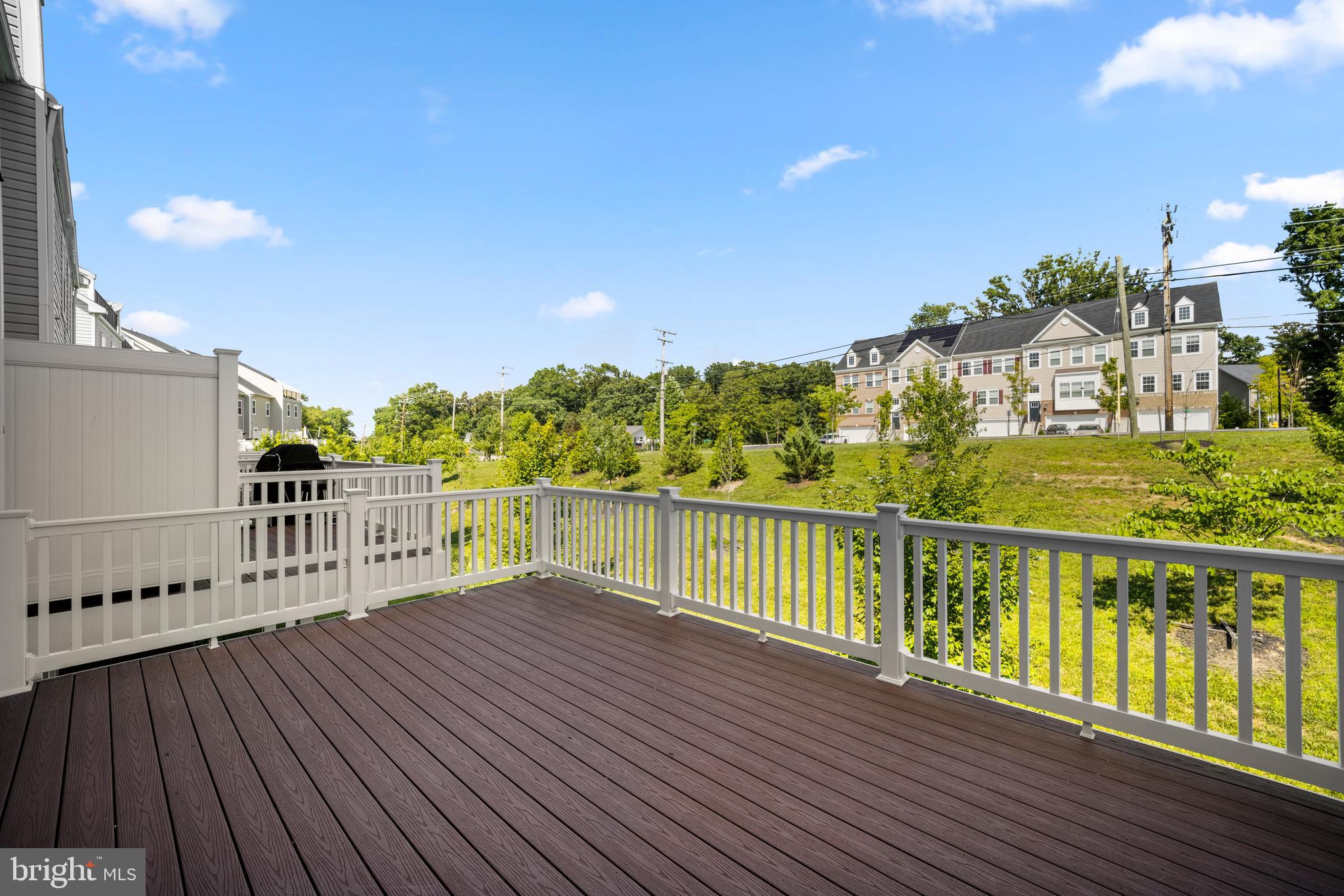 SPRING CREEK - Residential Lease