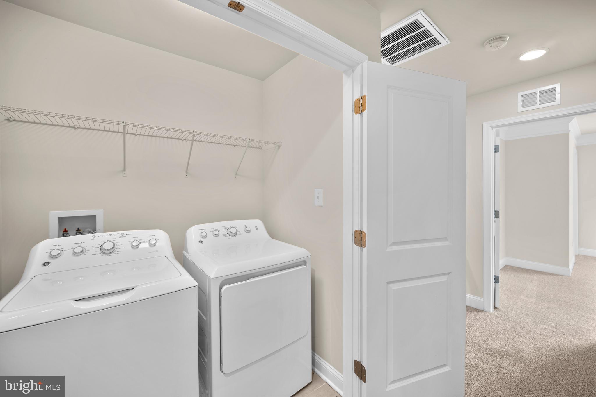 SPRING CREEK - Residential Lease