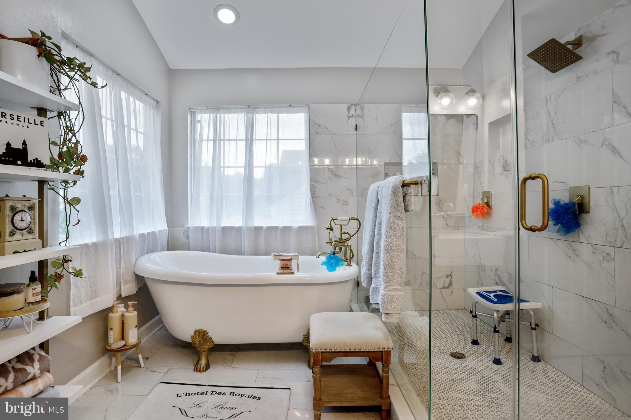 BRITTANY - Residential