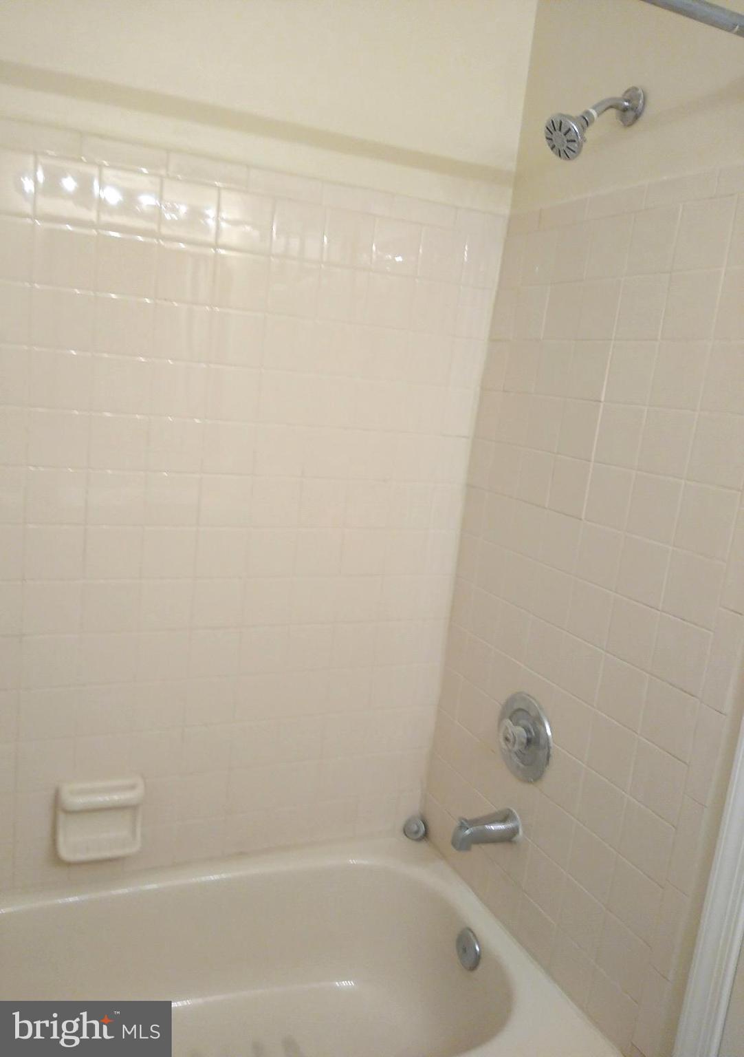 WOODBRIDGE CENTER - Residential Lease