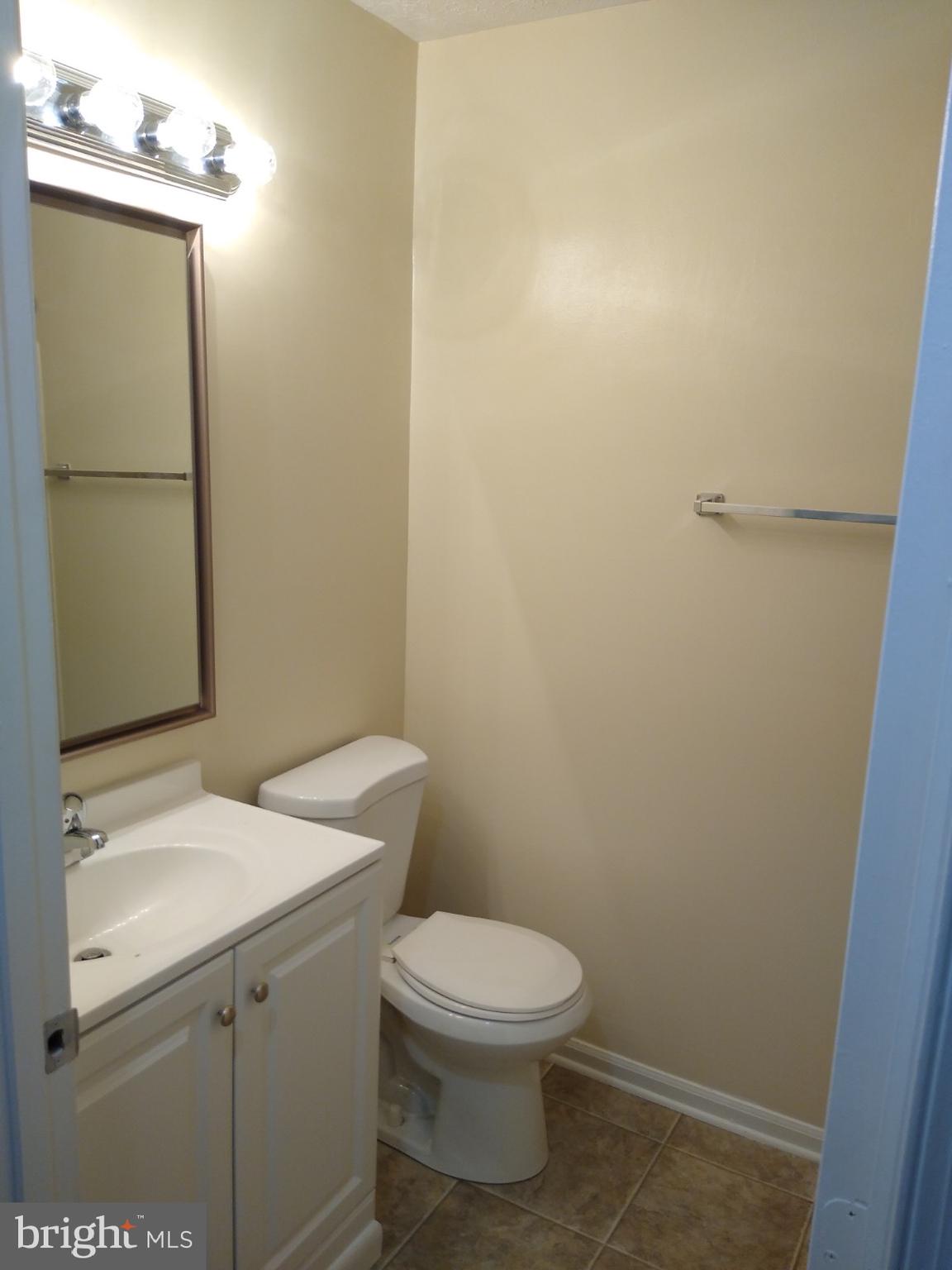 WOODBRIDGE CENTER - Residential Lease