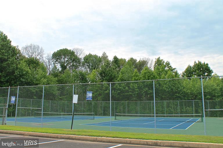 WOODBRIDGE CENTER - Residential Lease