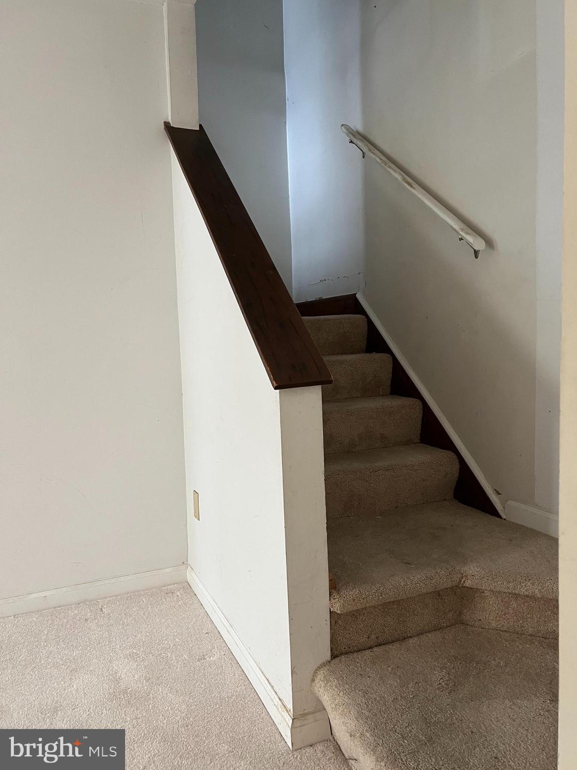 KENWOOD TOWERS - Residential