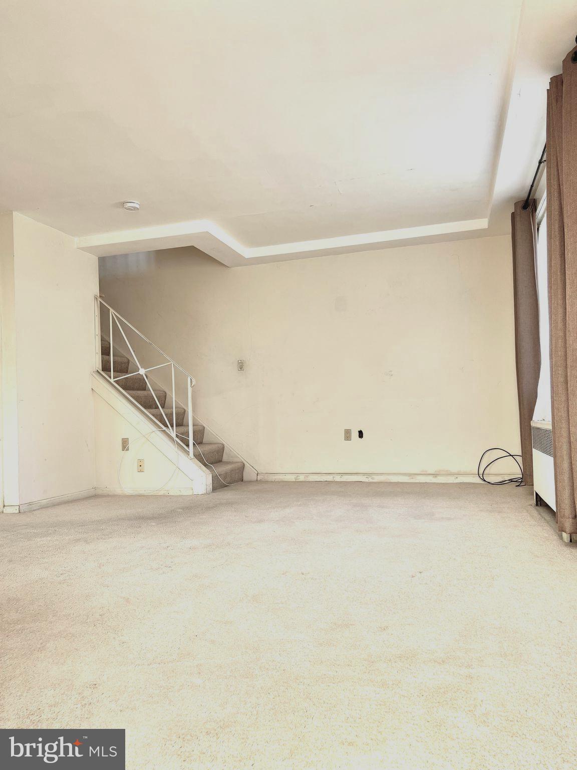 KENWOOD TOWERS - Residential