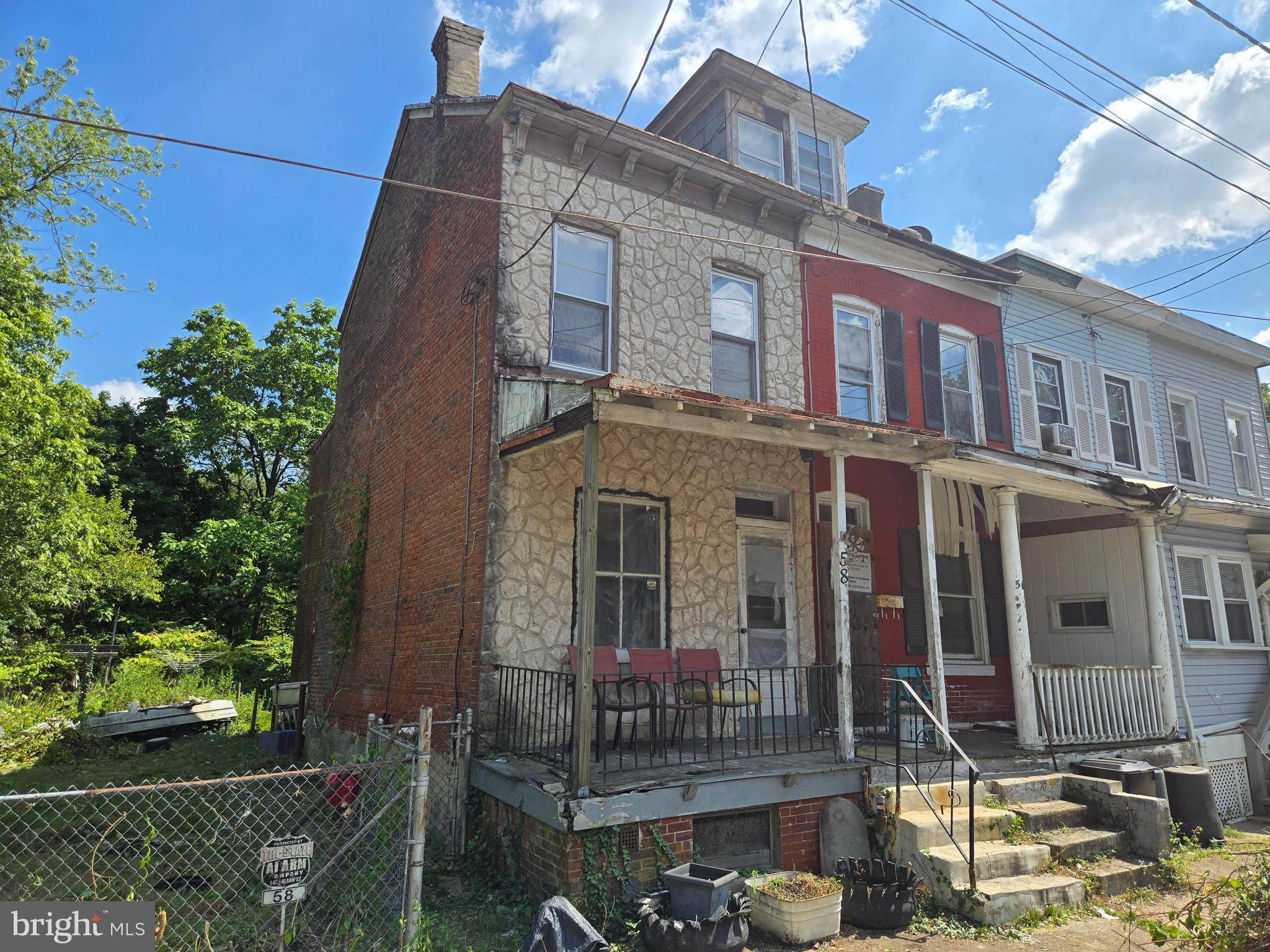58 HAYES AVENUE