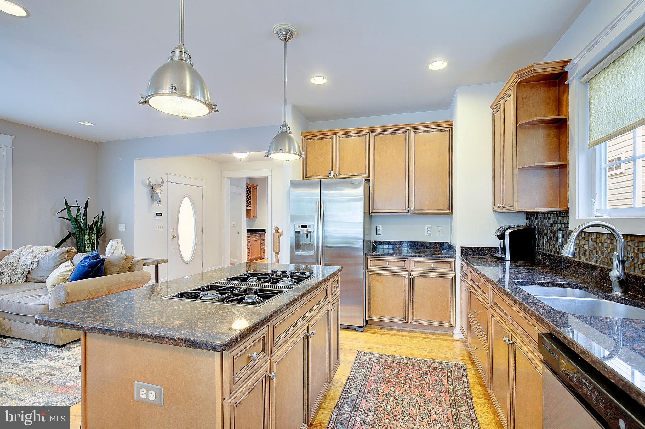 EASTPORT - Residential