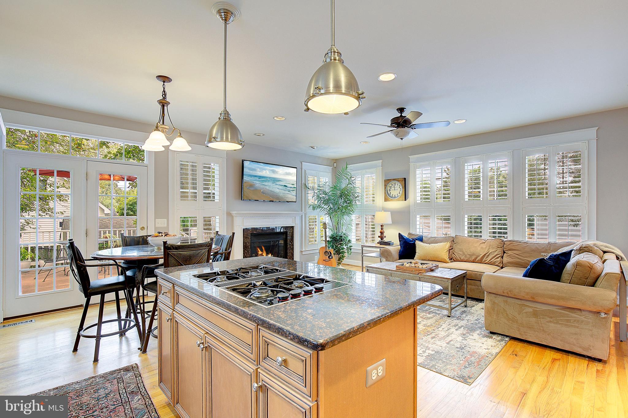 EASTPORT - Residential