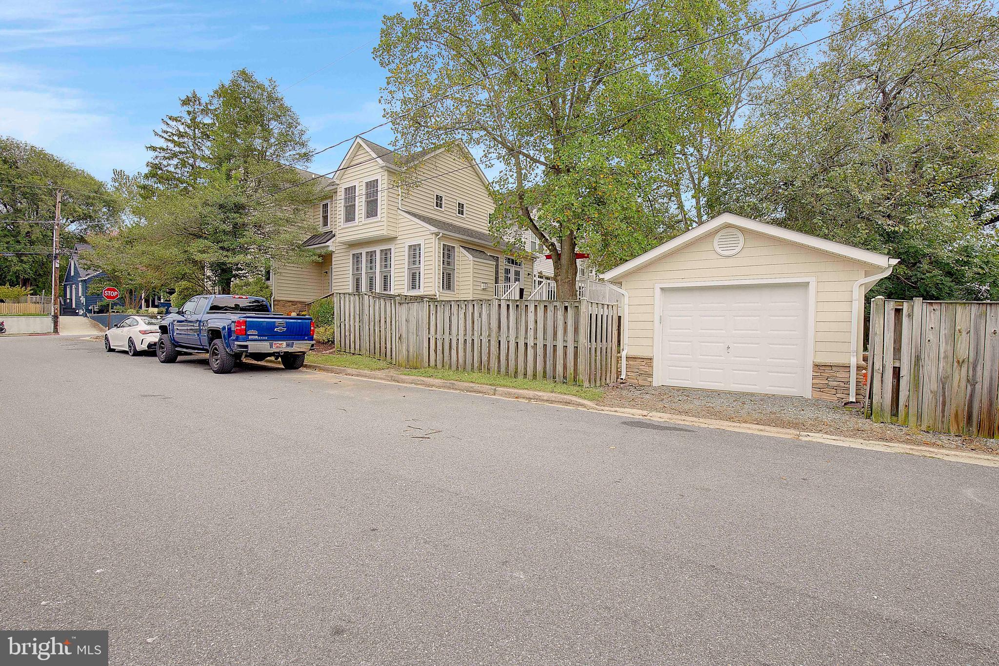 EASTPORT - Residential