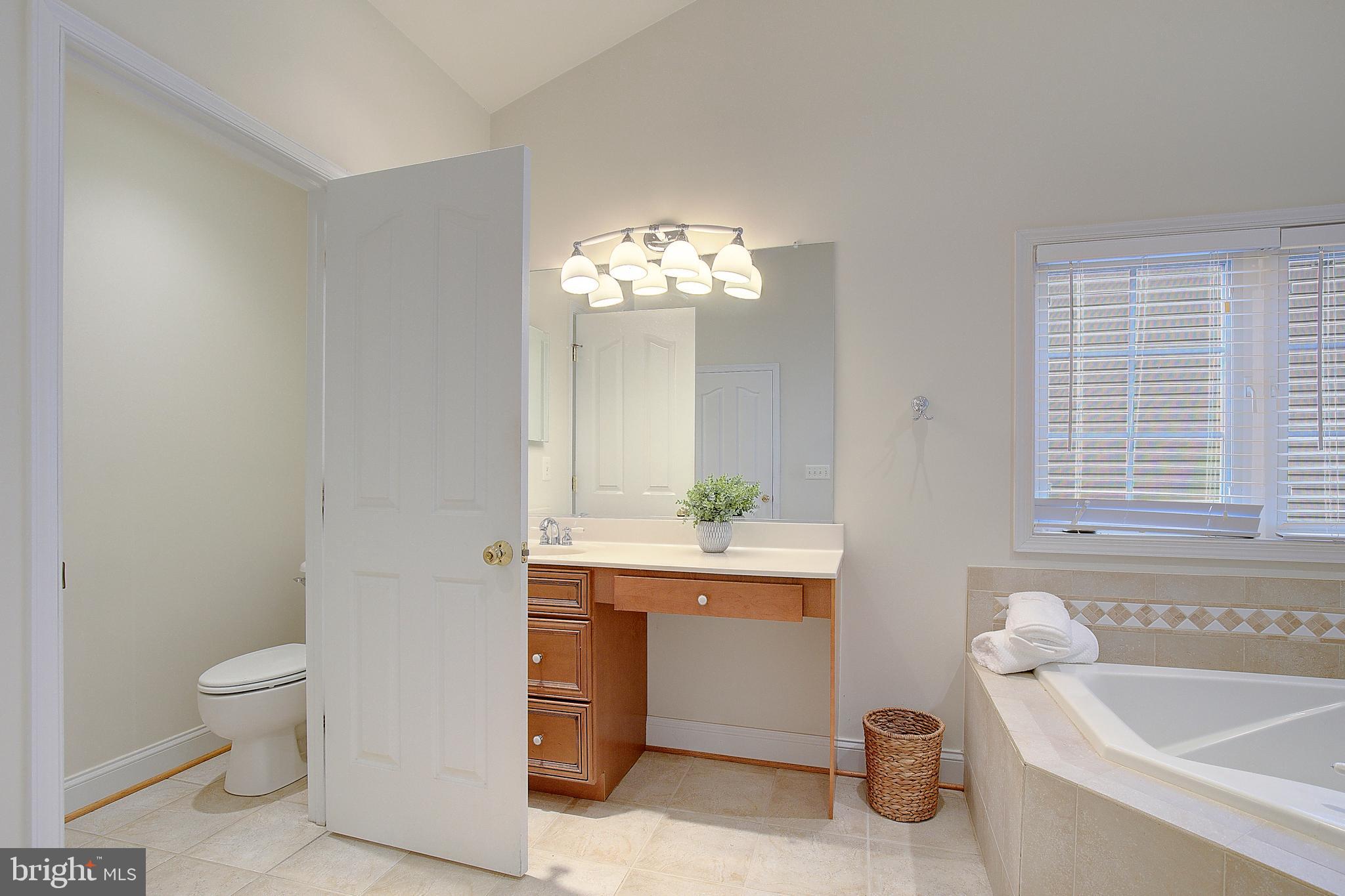 EASTPORT - Residential