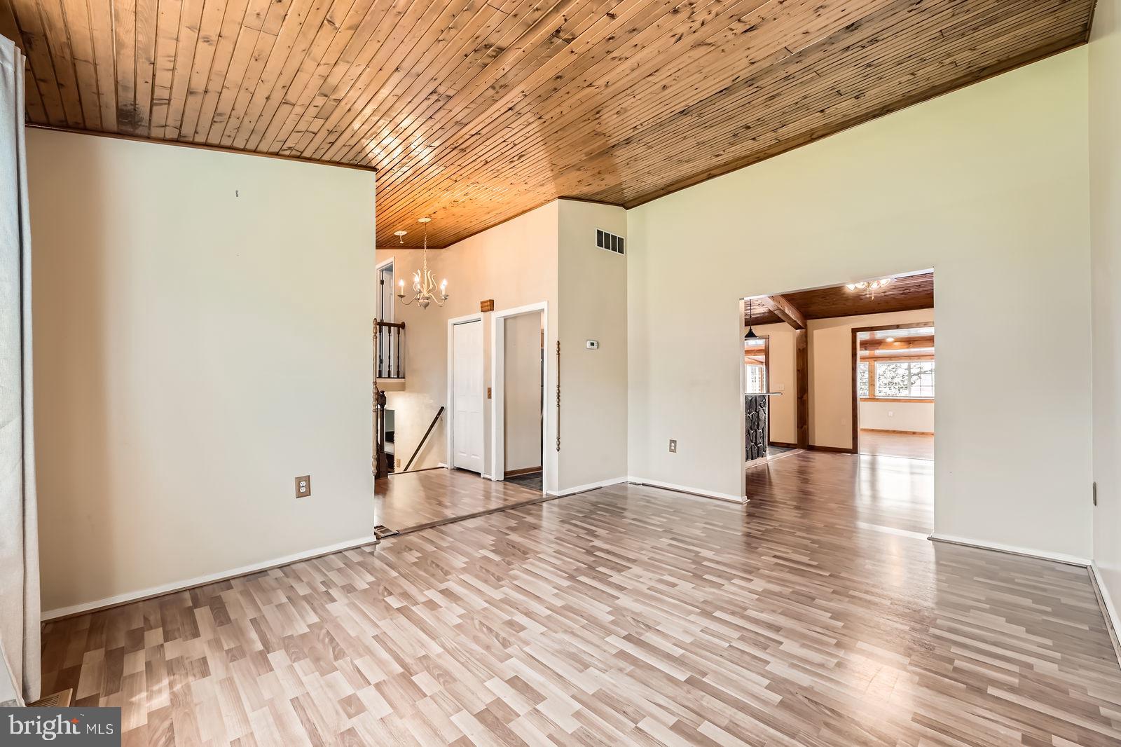 7884 BRIGHTON COURT