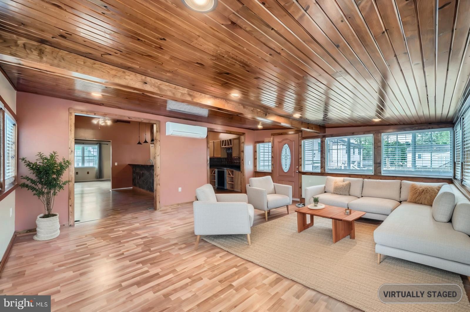 CHESTERFIELD - Residential