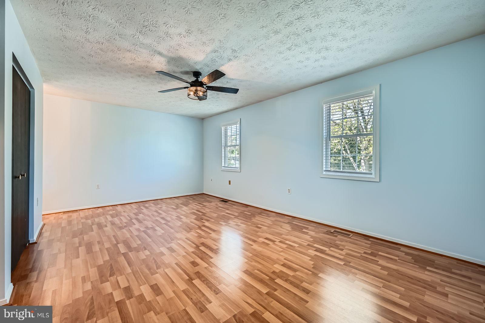 CHESTERFIELD - Residential