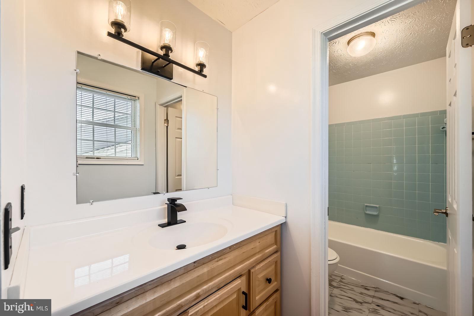 CHESTERFIELD - Residential