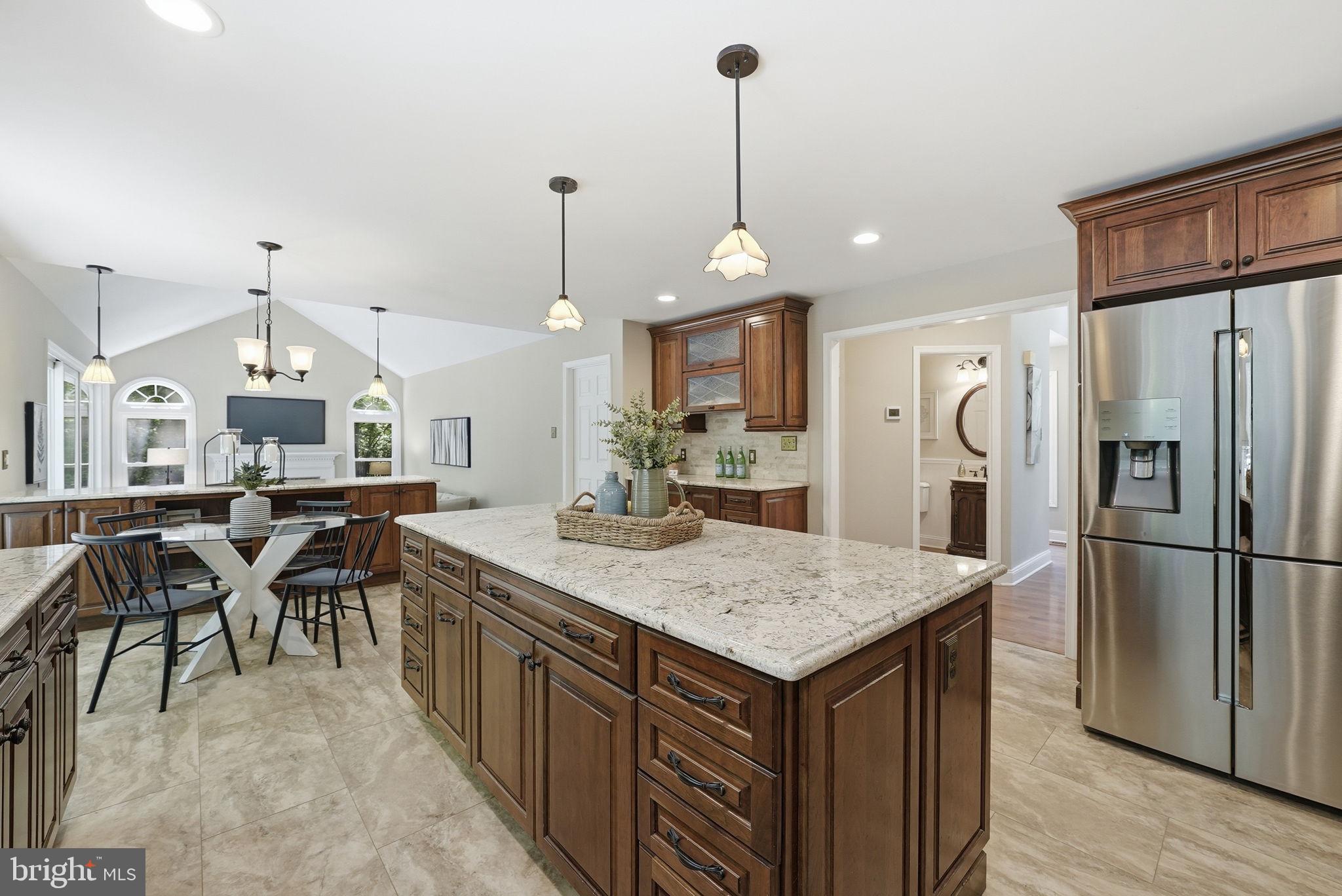 RIVERVIEW ESTATES - Residential