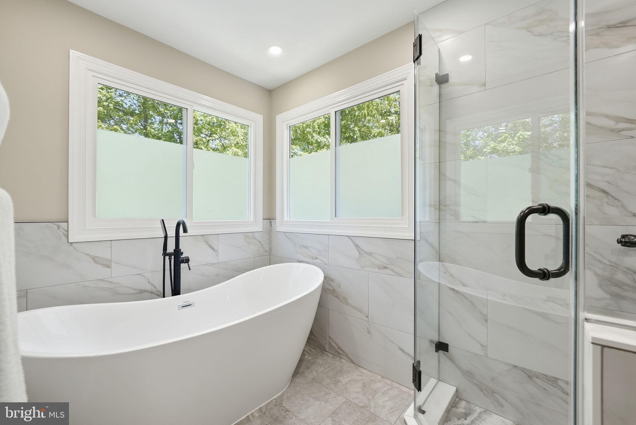 RIVERVIEW ESTATES - Residential