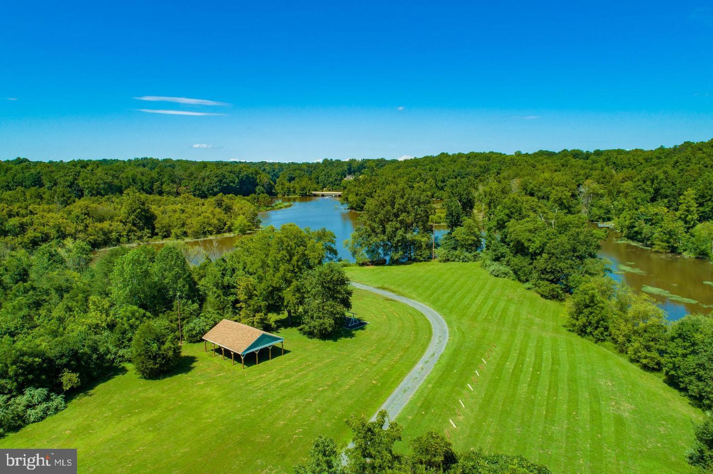 RIVERVIEW ESTATES - Residential