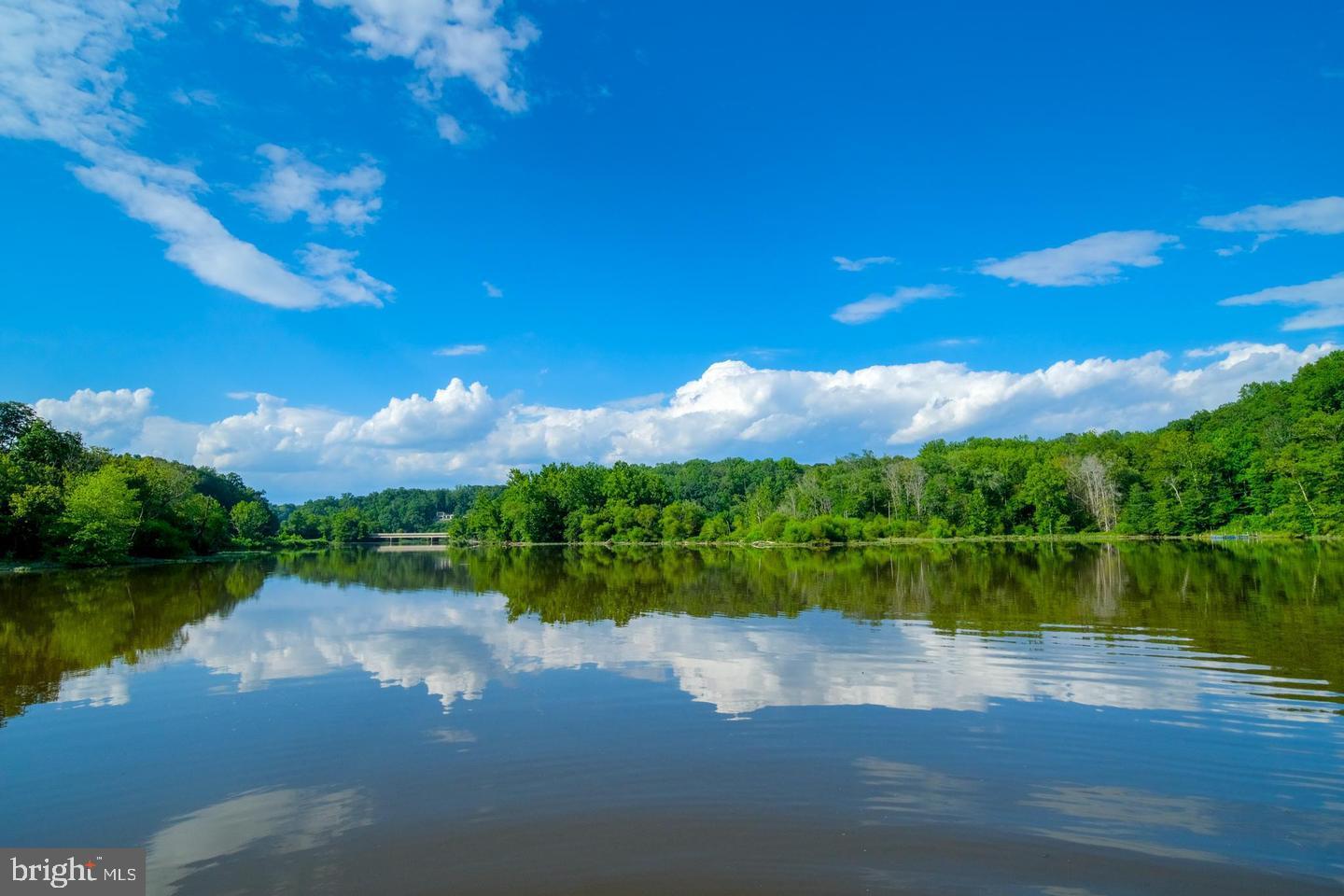 RIVERVIEW ESTATES - Residential