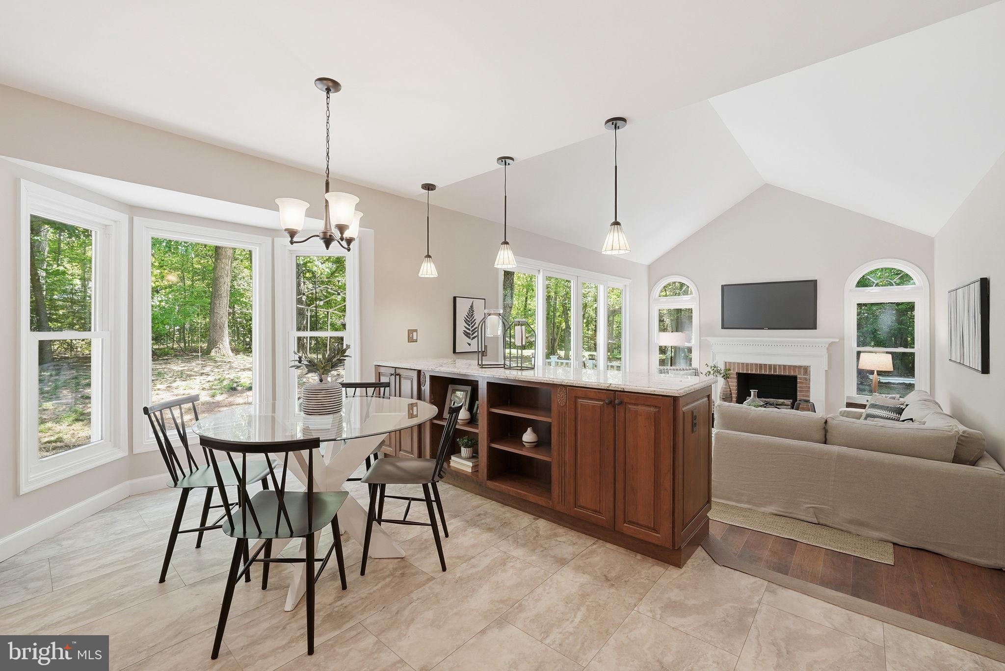 RIVERVIEW ESTATES - Residential