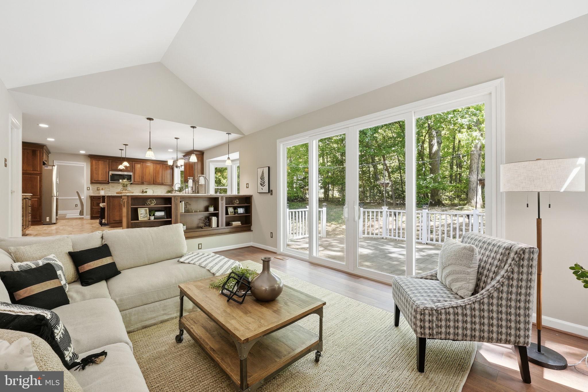 RIVERVIEW ESTATES - Residential