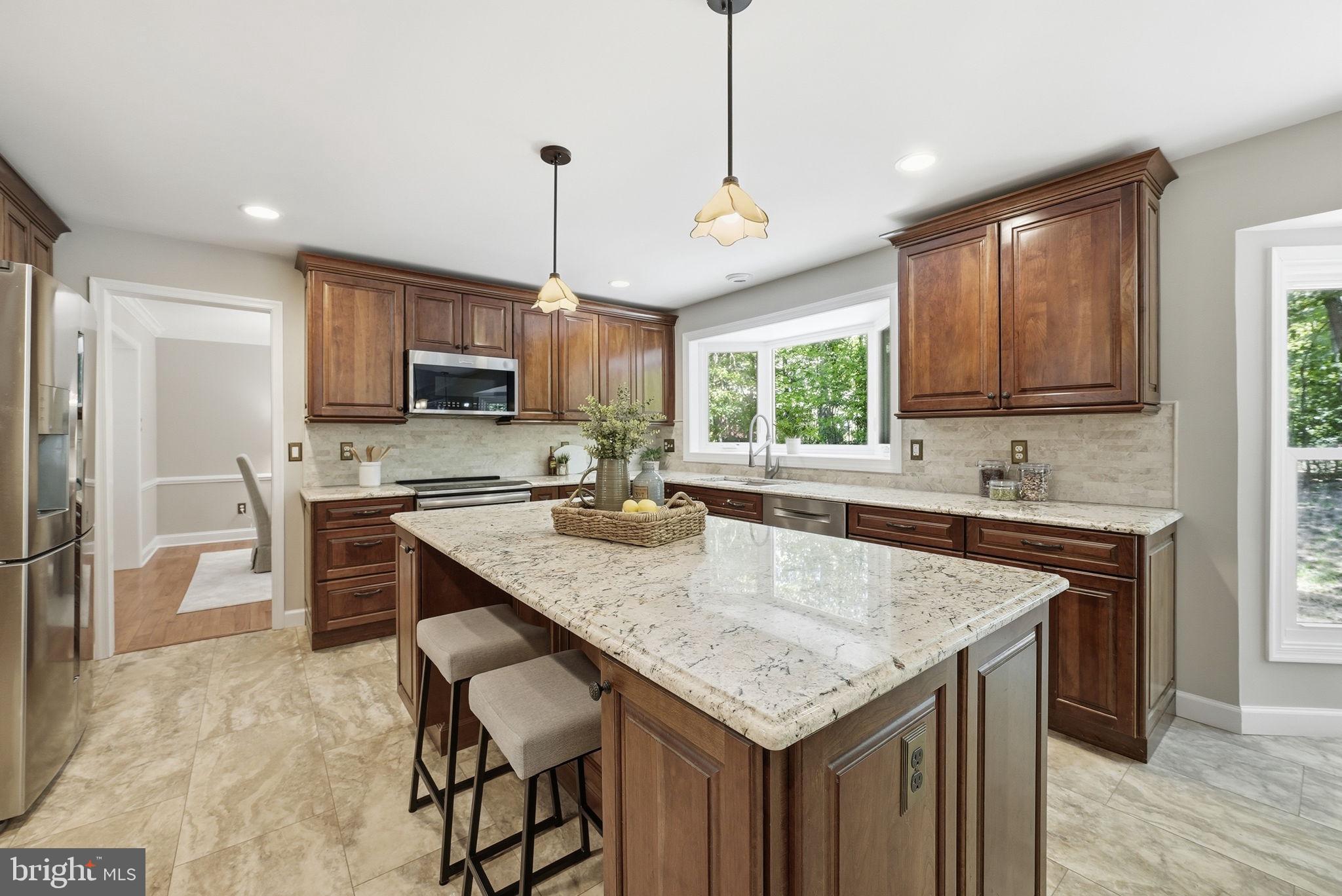 RIVERVIEW ESTATES - Residential