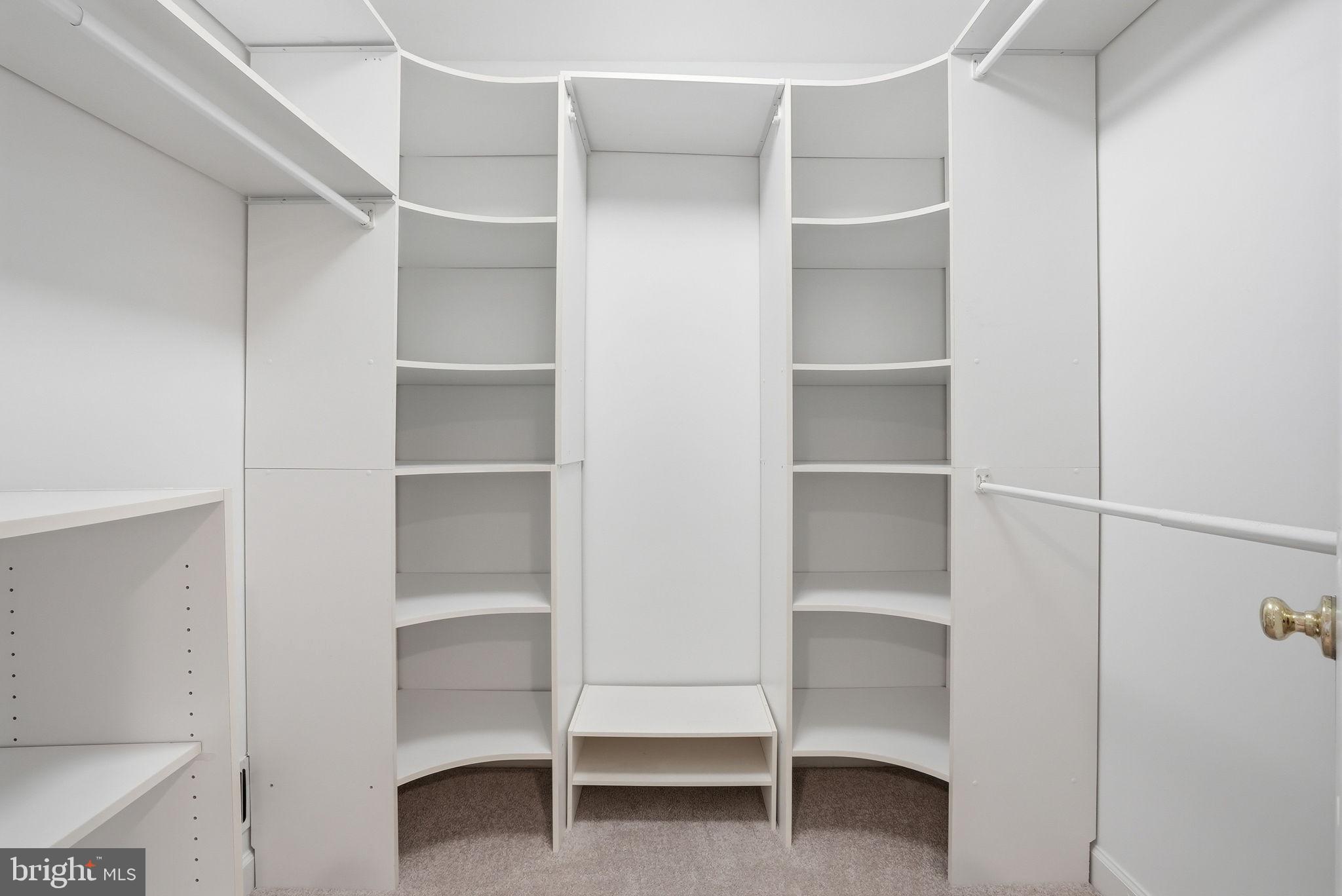 RIVERVIEW ESTATES - Residential