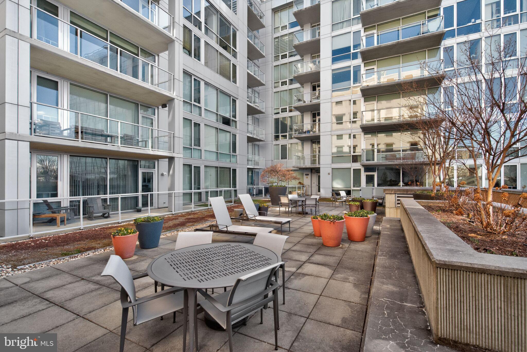 ADAGIO - Residential