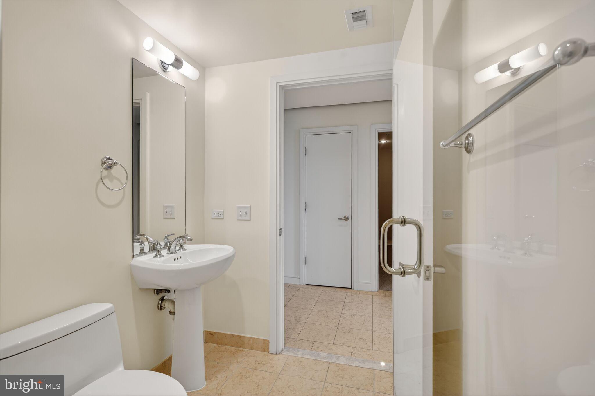 ADAGIO - Residential