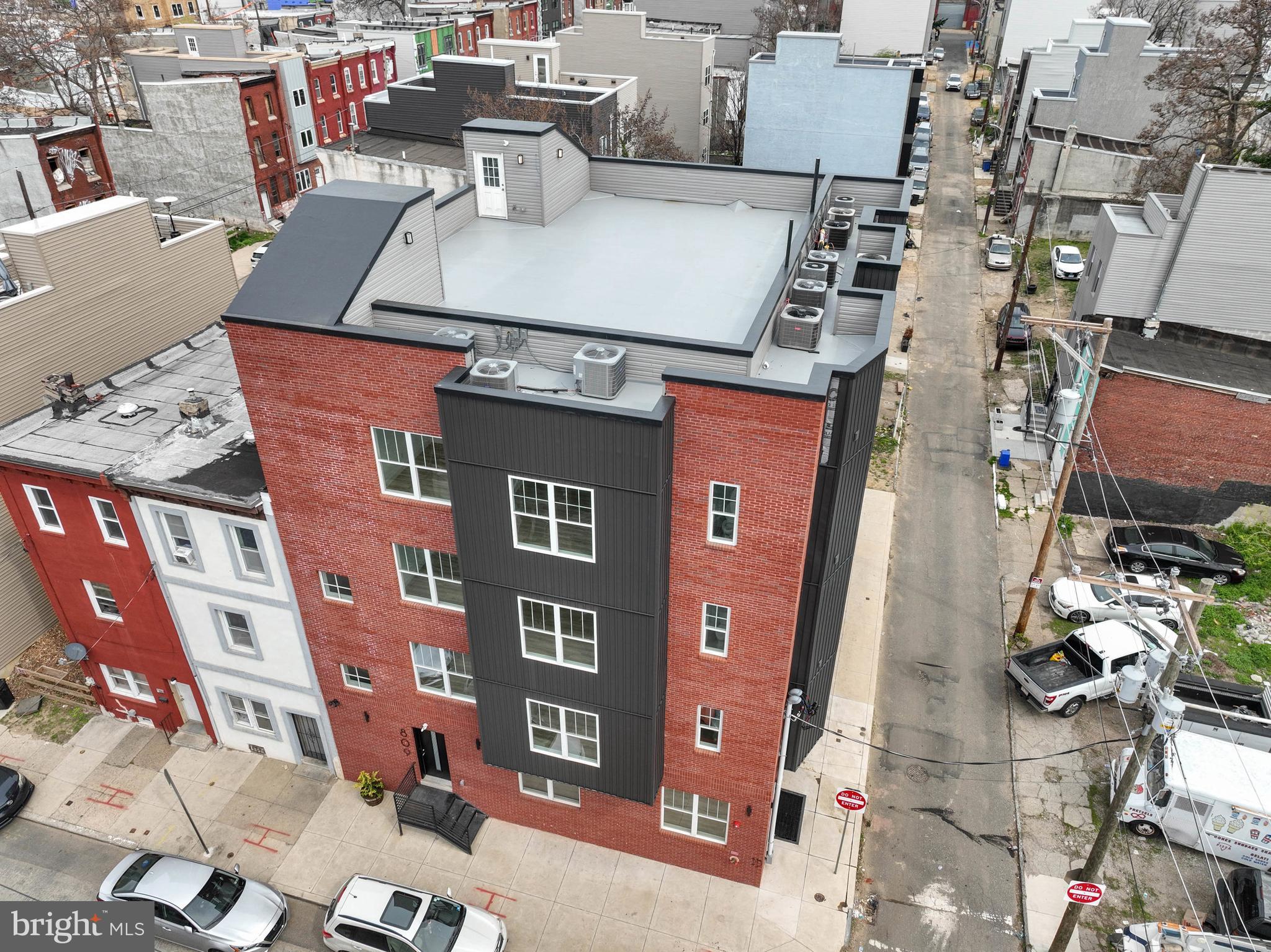 NORRIS SQUARE - Residential Income