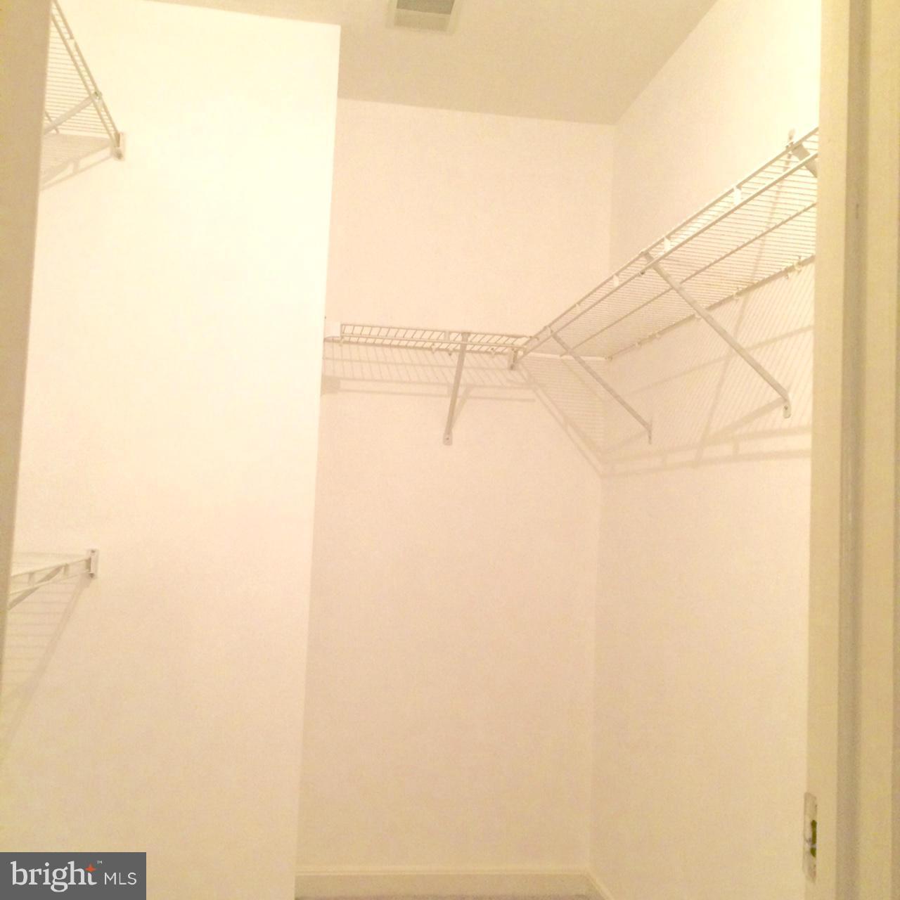 PERRYWOOD - Residential