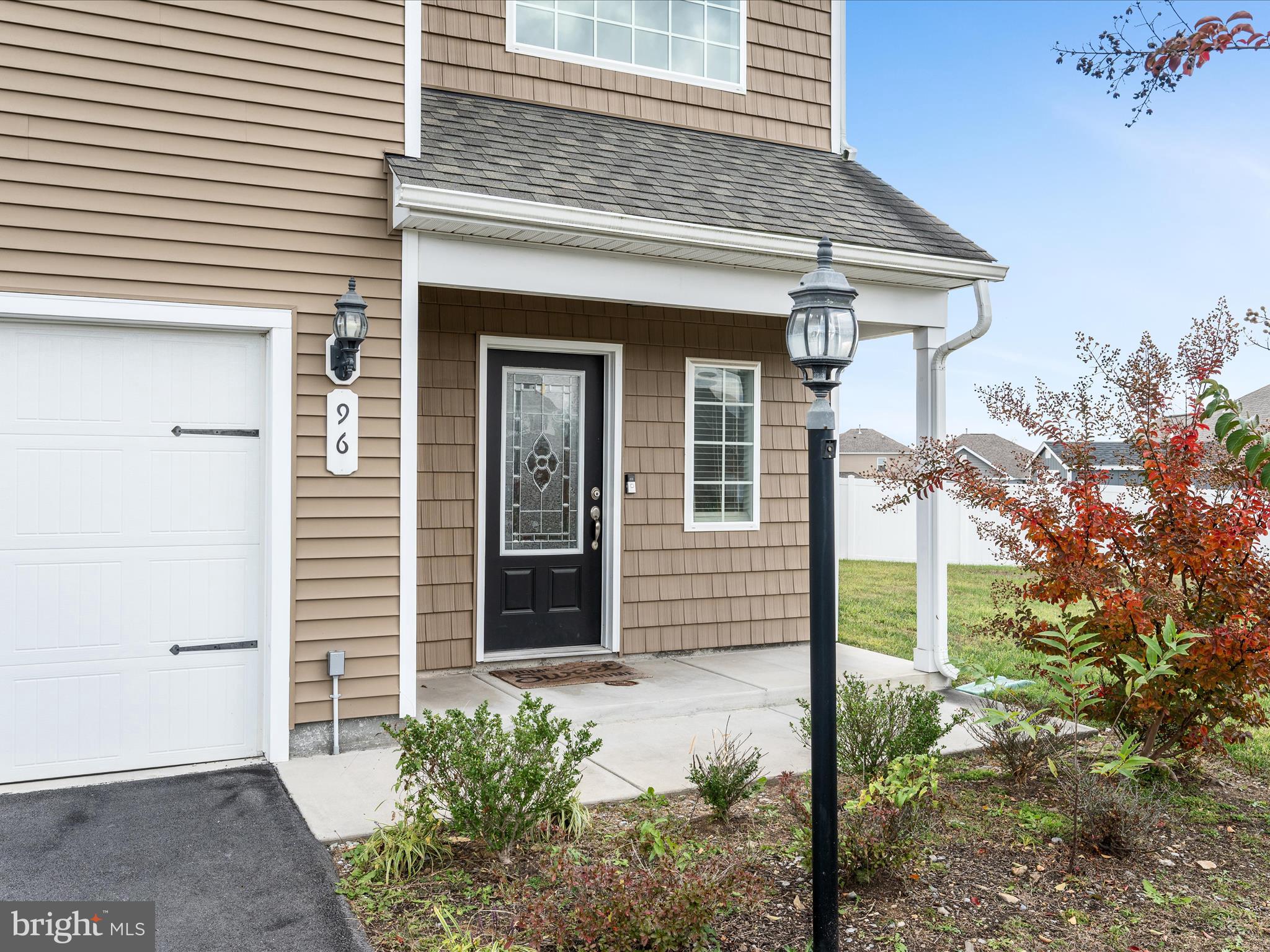 MCGINNIS POINT - Residential