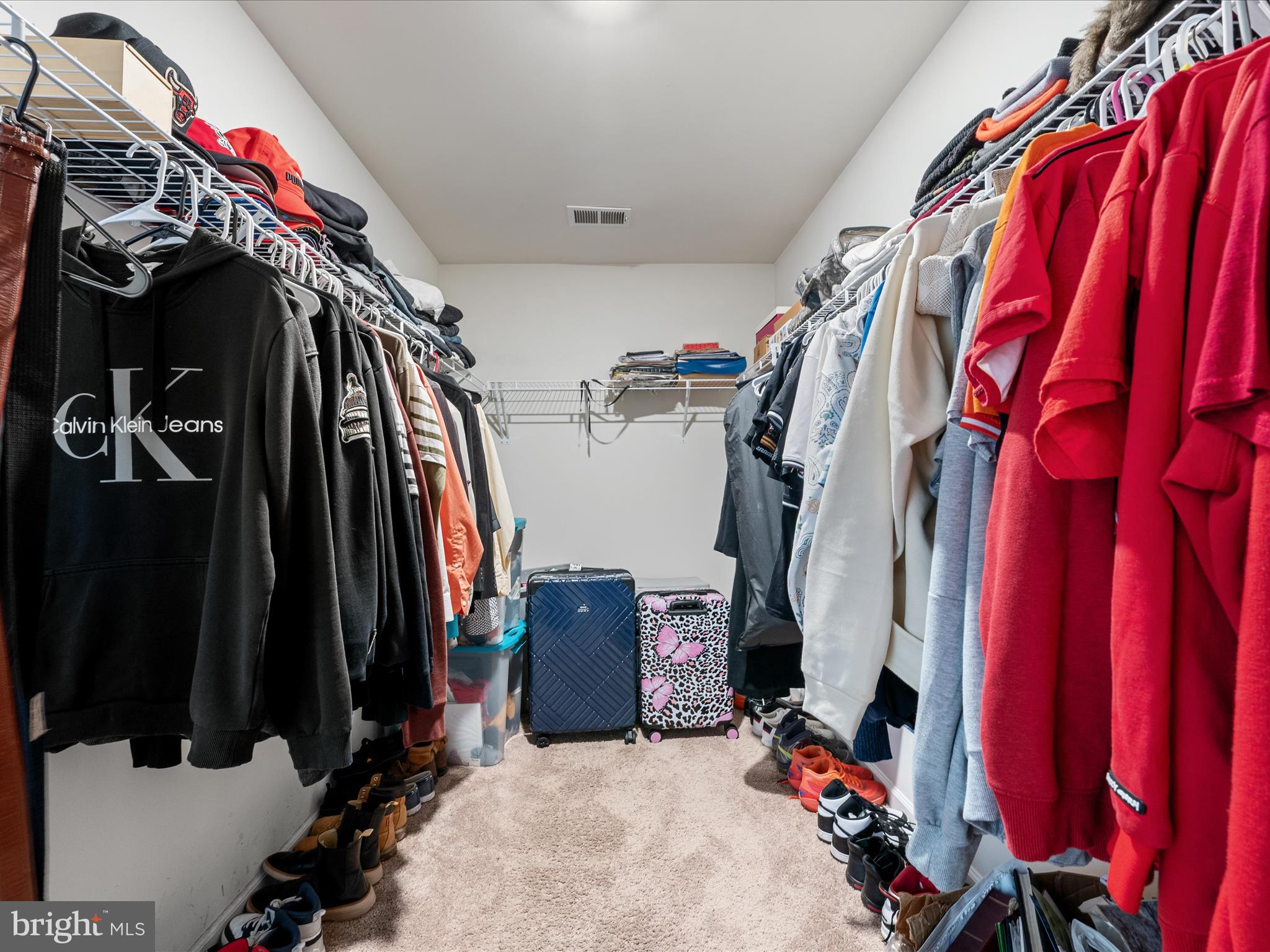 MCGINNIS POINT - Residential