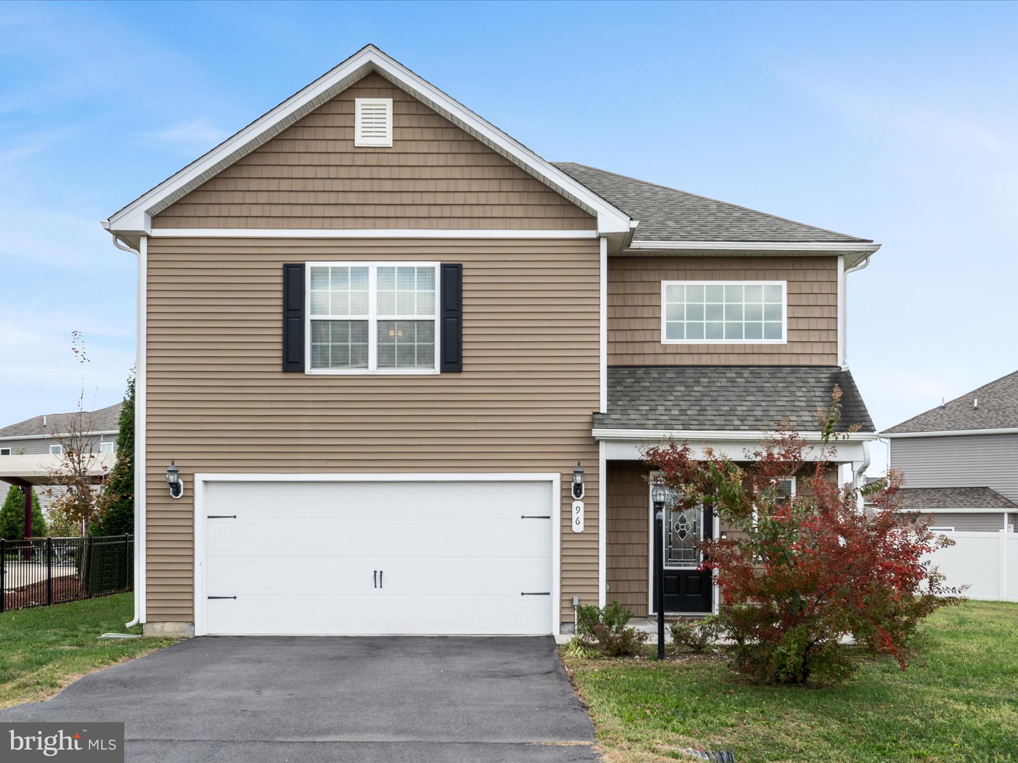 MCGINNIS POINT - Residential