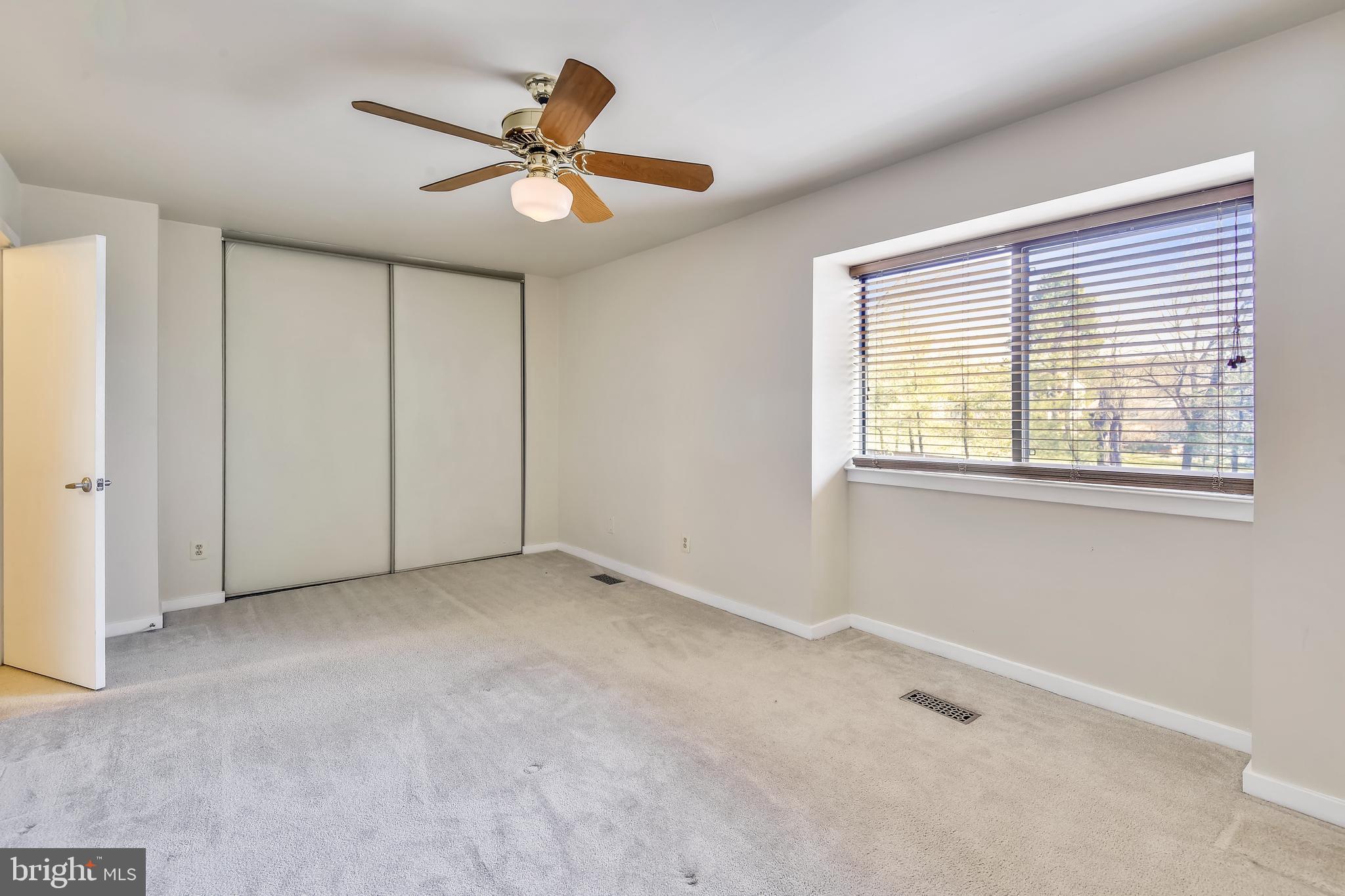 DEER RUN CROSSING - Residential Lease