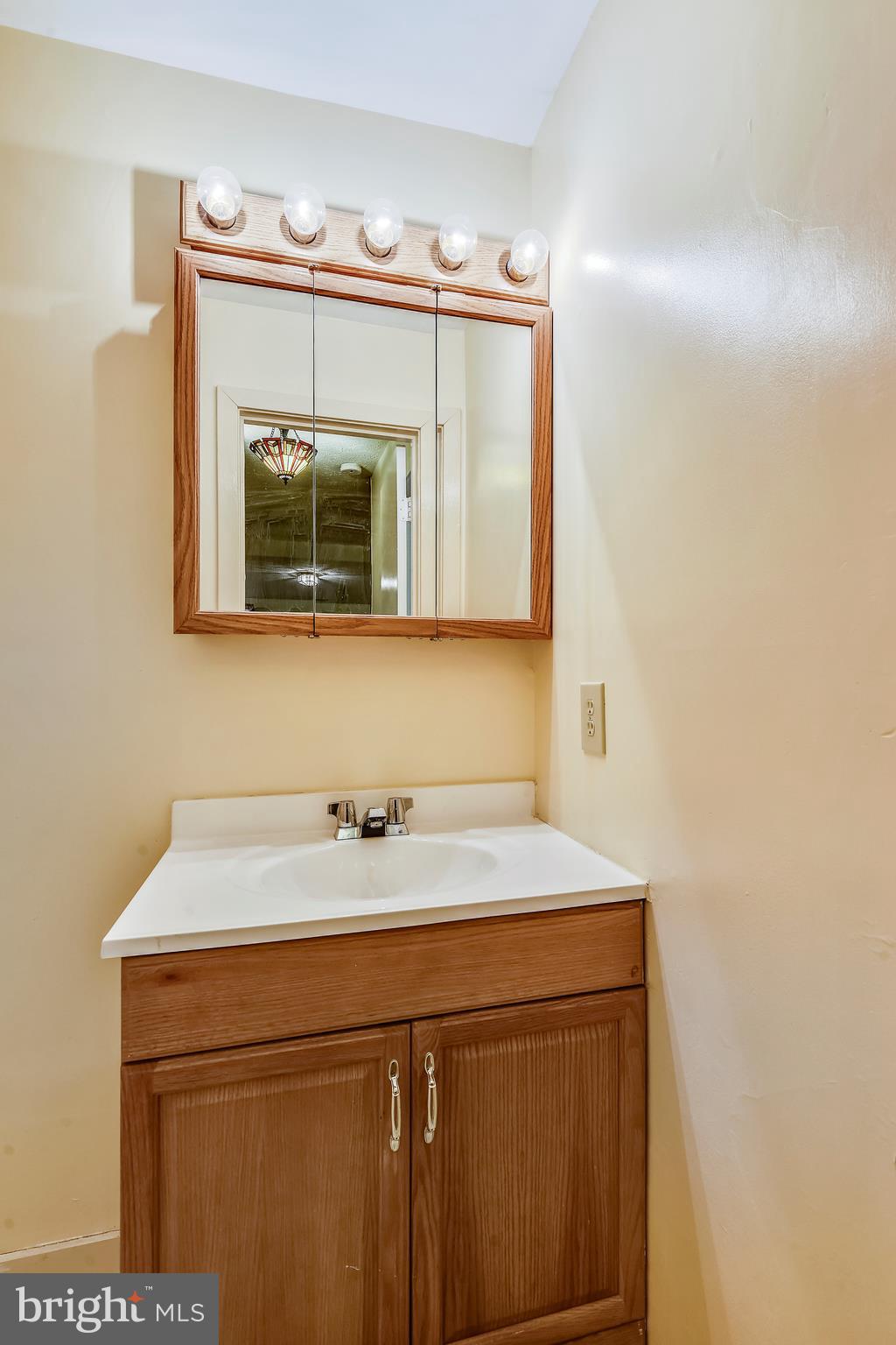 DEER RUN CROSSING - Residential Lease