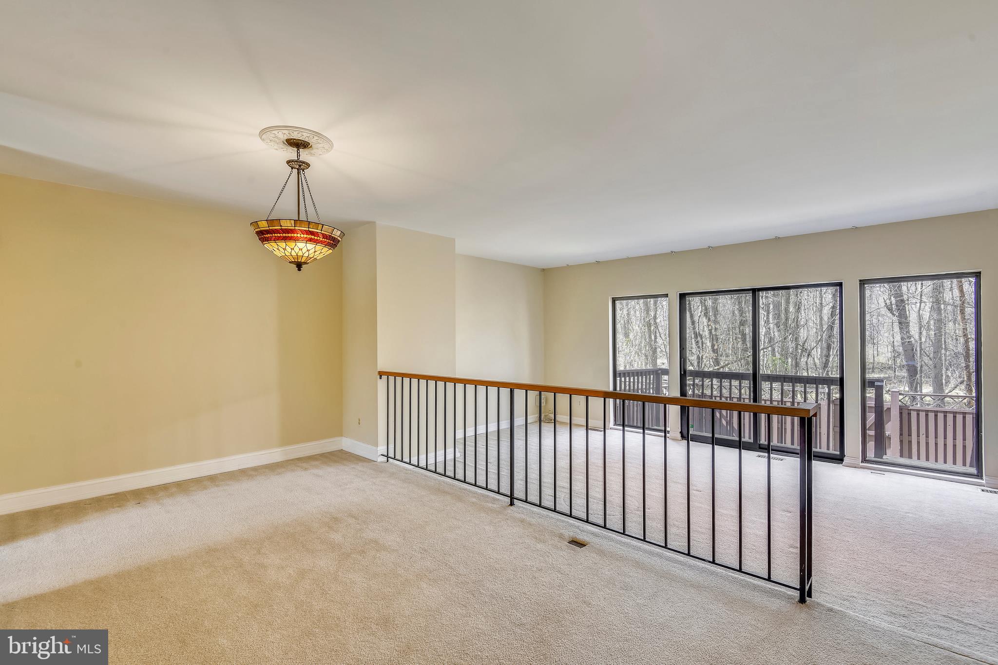 DEER RUN CROSSING - Residential Lease