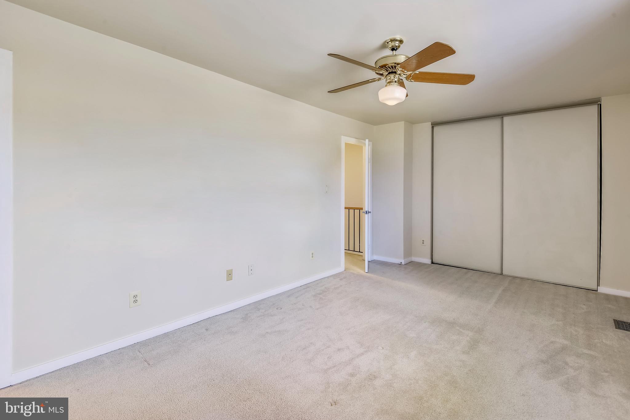 DEER RUN CROSSING - Residential Lease