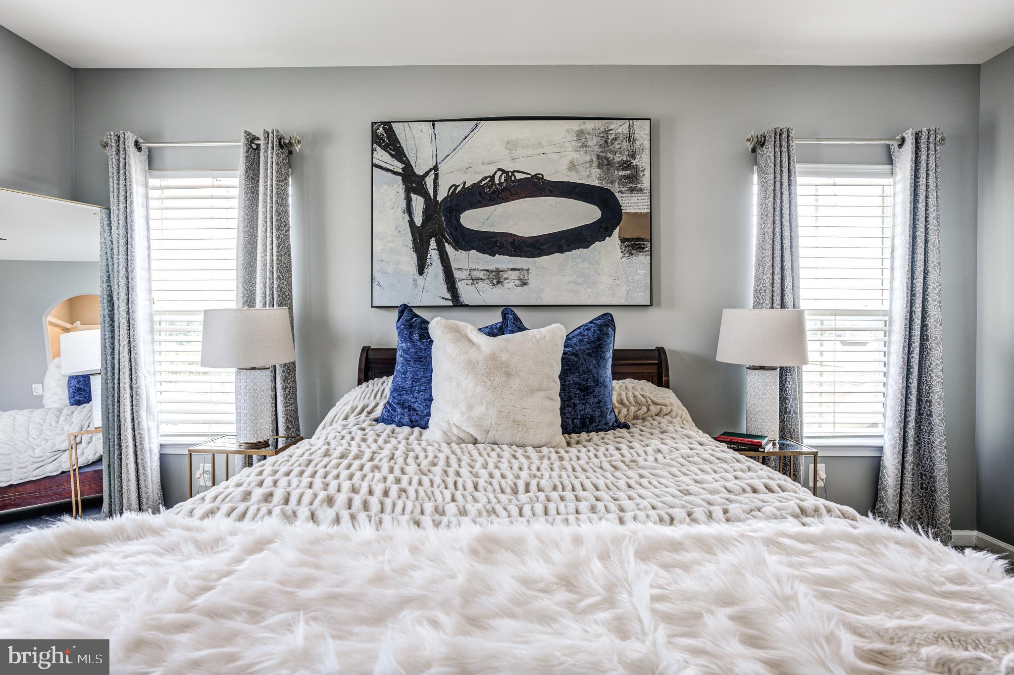 WAVERLY MEWS - Residential