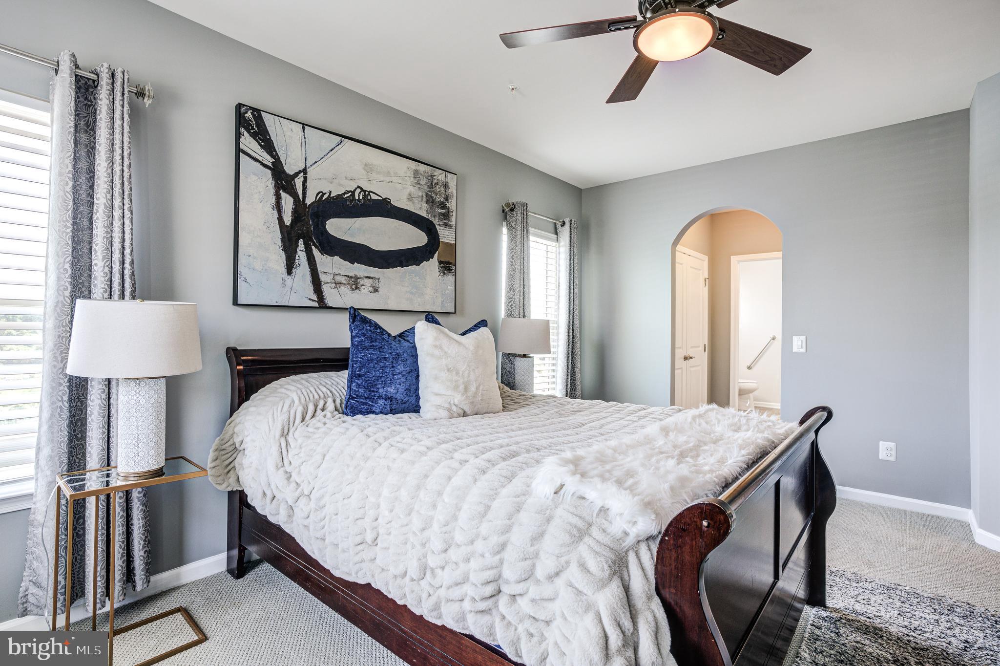 WAVERLY MEWS - Residential