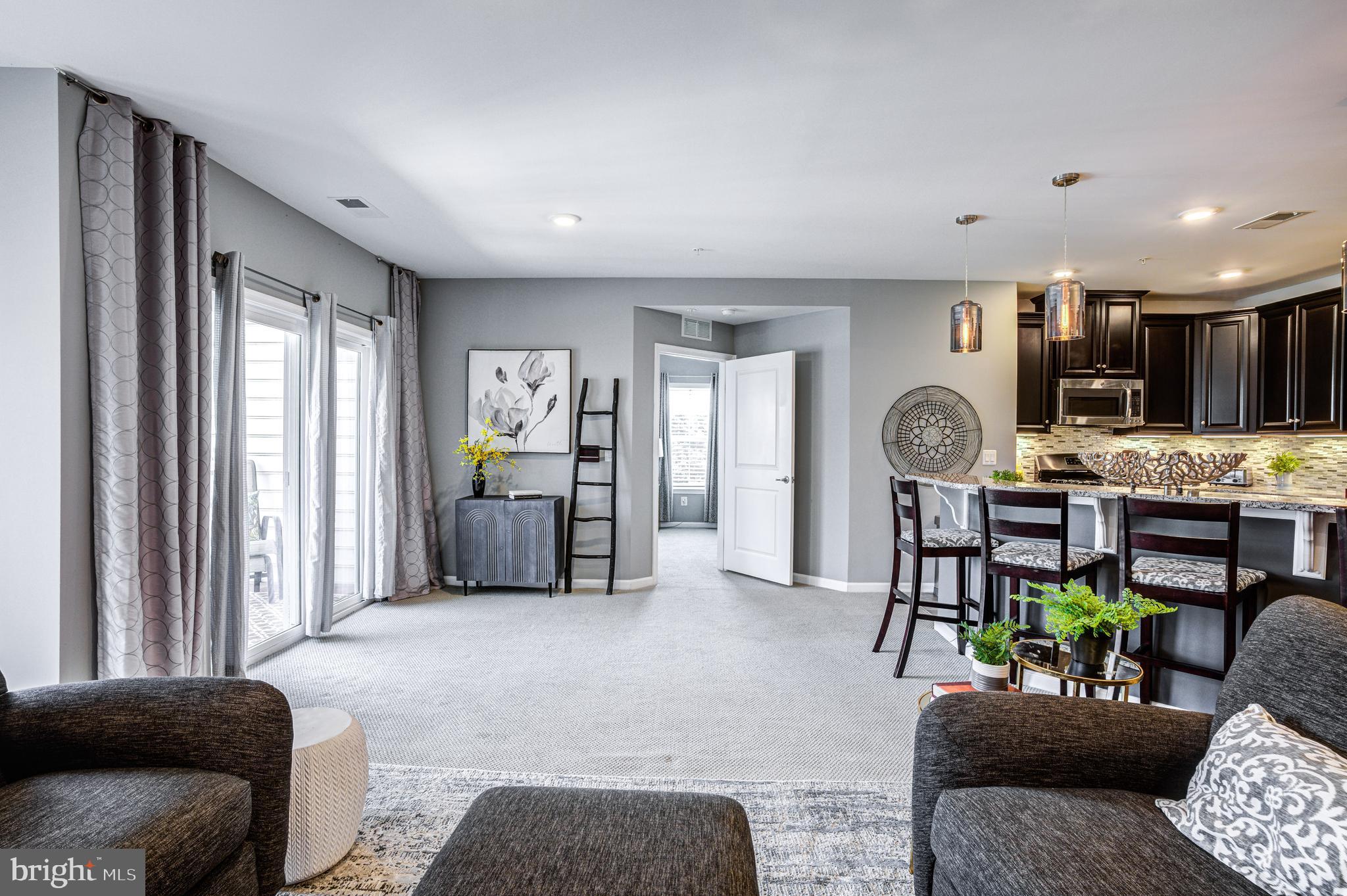 WAVERLY MEWS - Residential