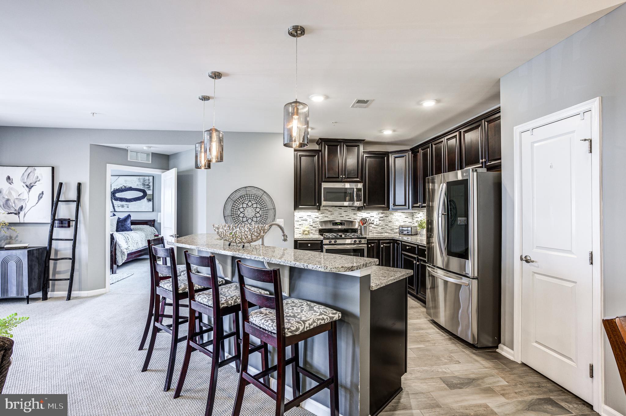 WAVERLY MEWS - Residential