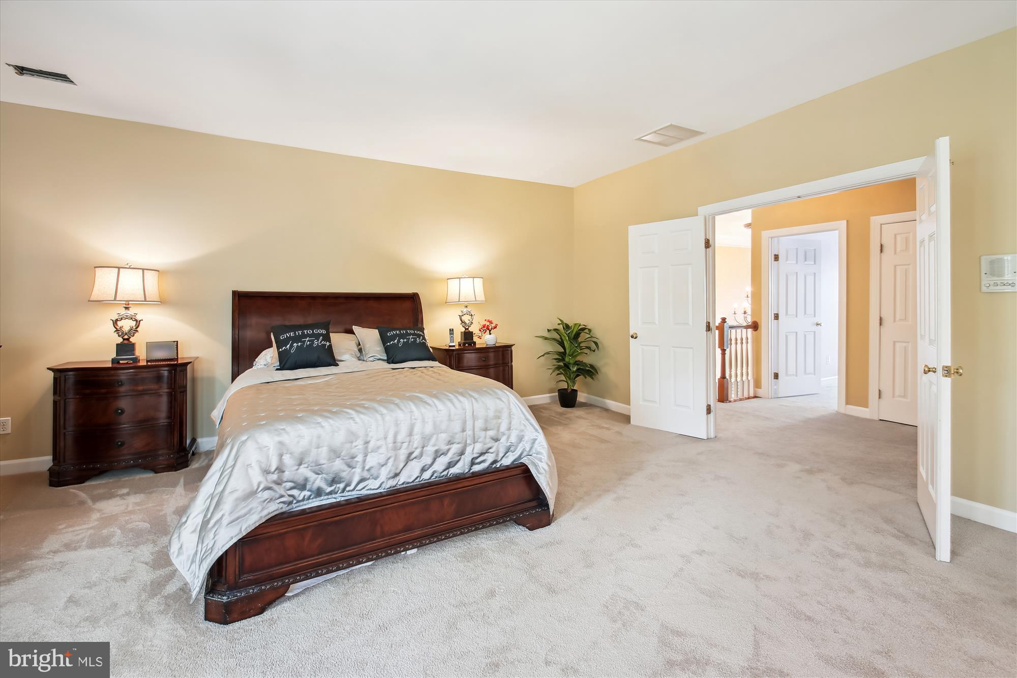 WYNNEWOOD - Residential