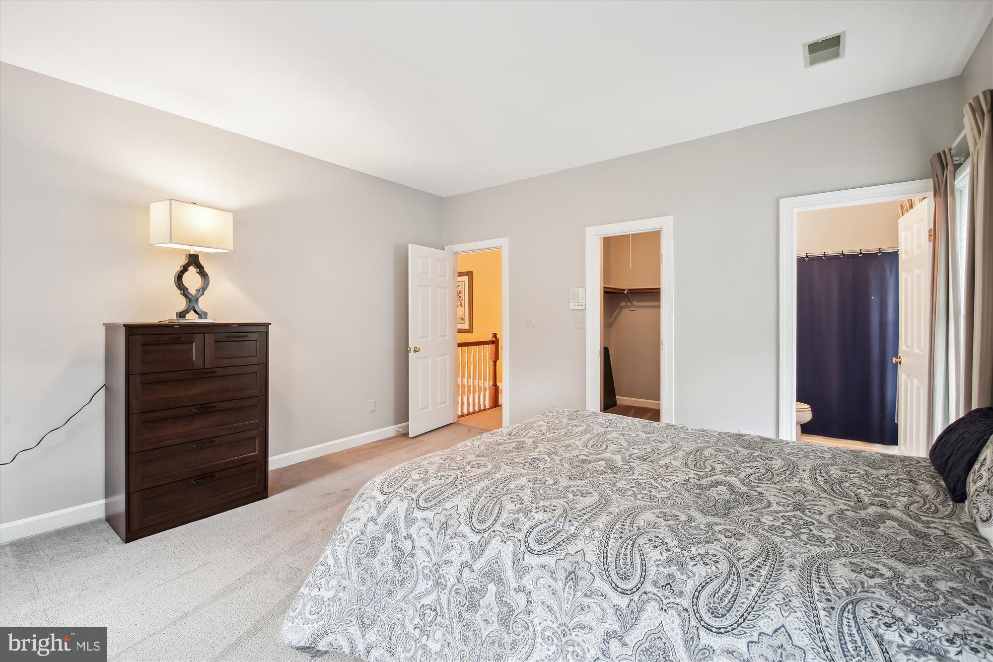 WYNNEWOOD - Residential