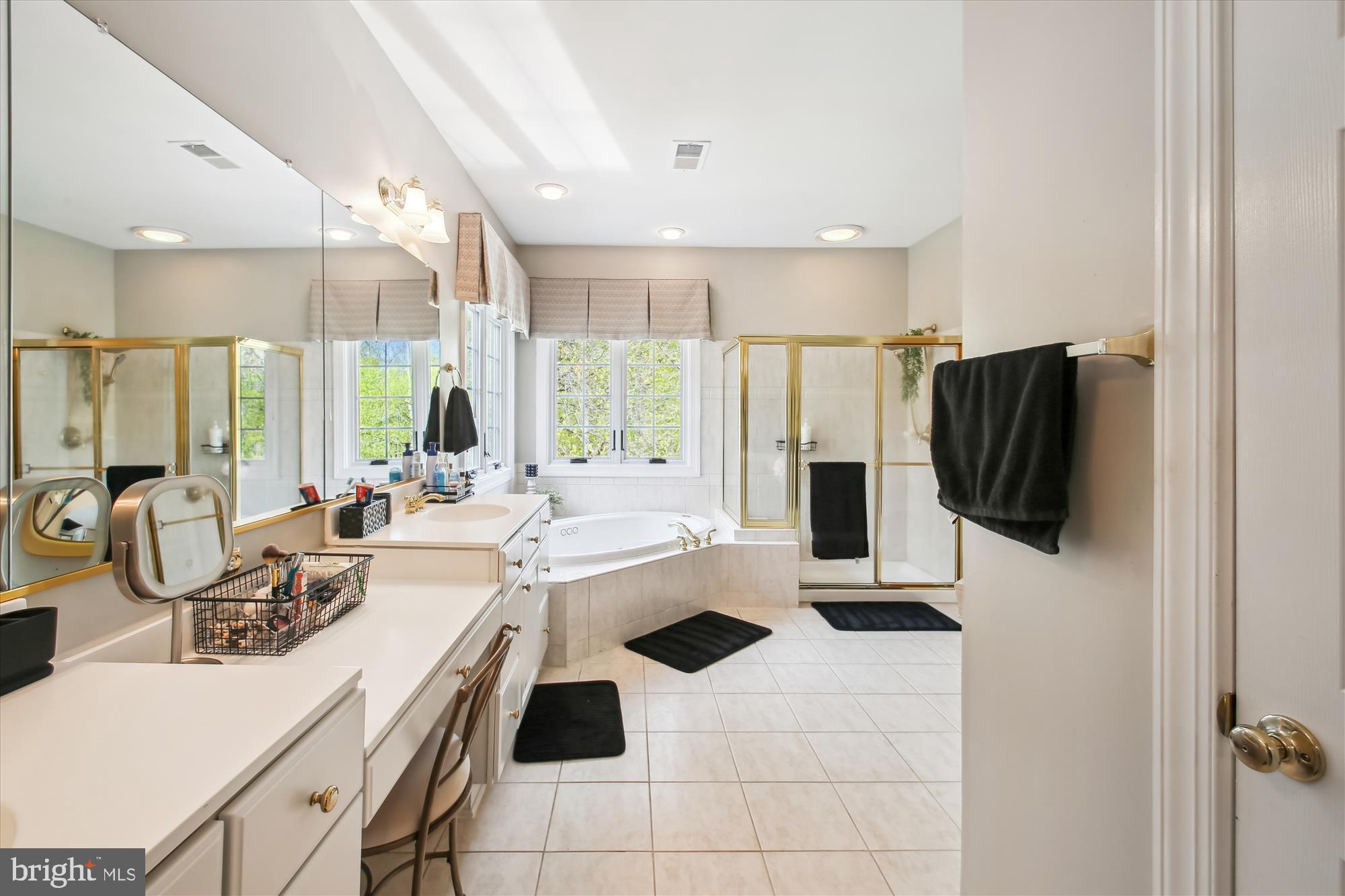 WYNNEWOOD - Residential