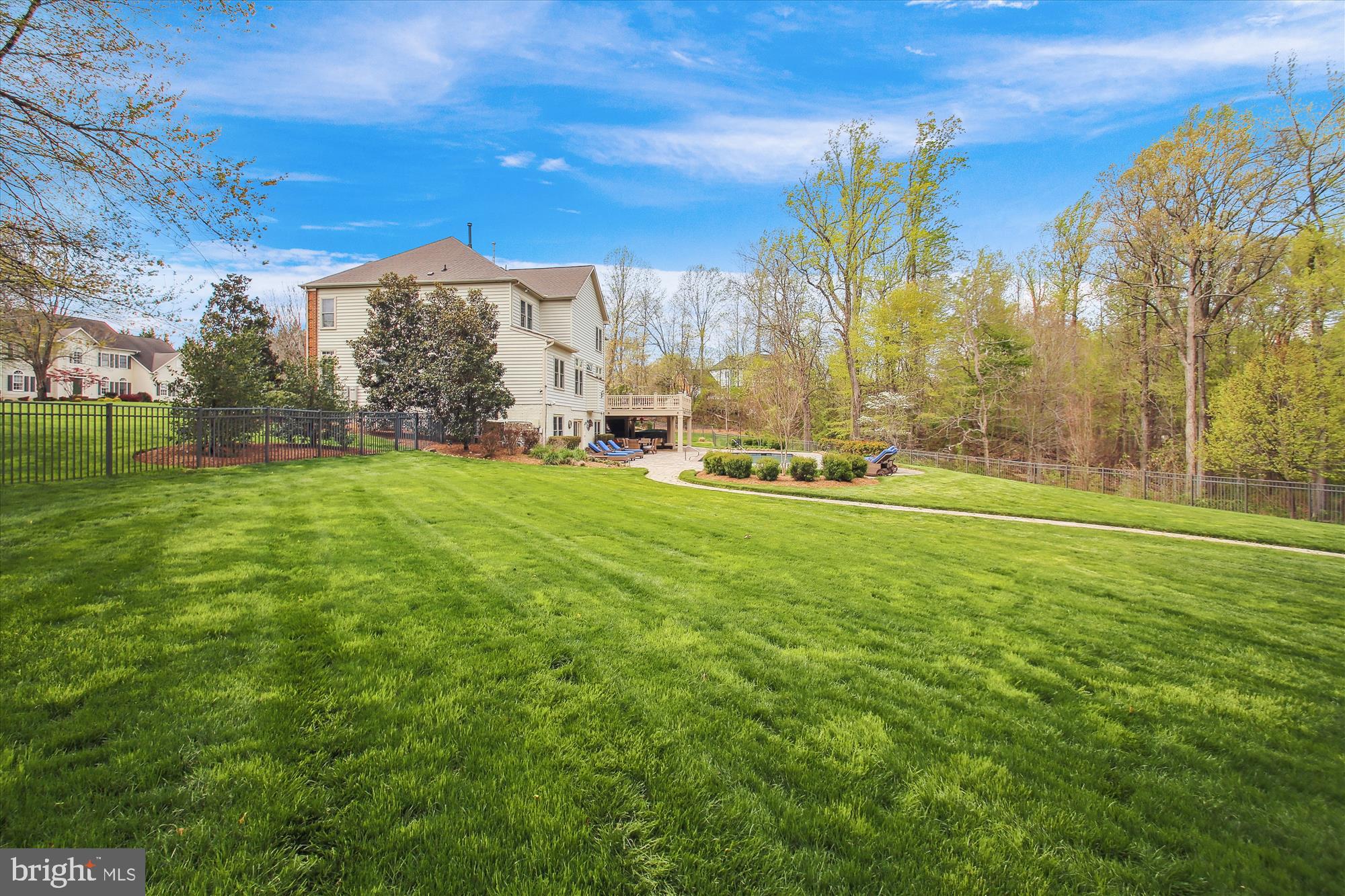 WYNNEWOOD - Residential