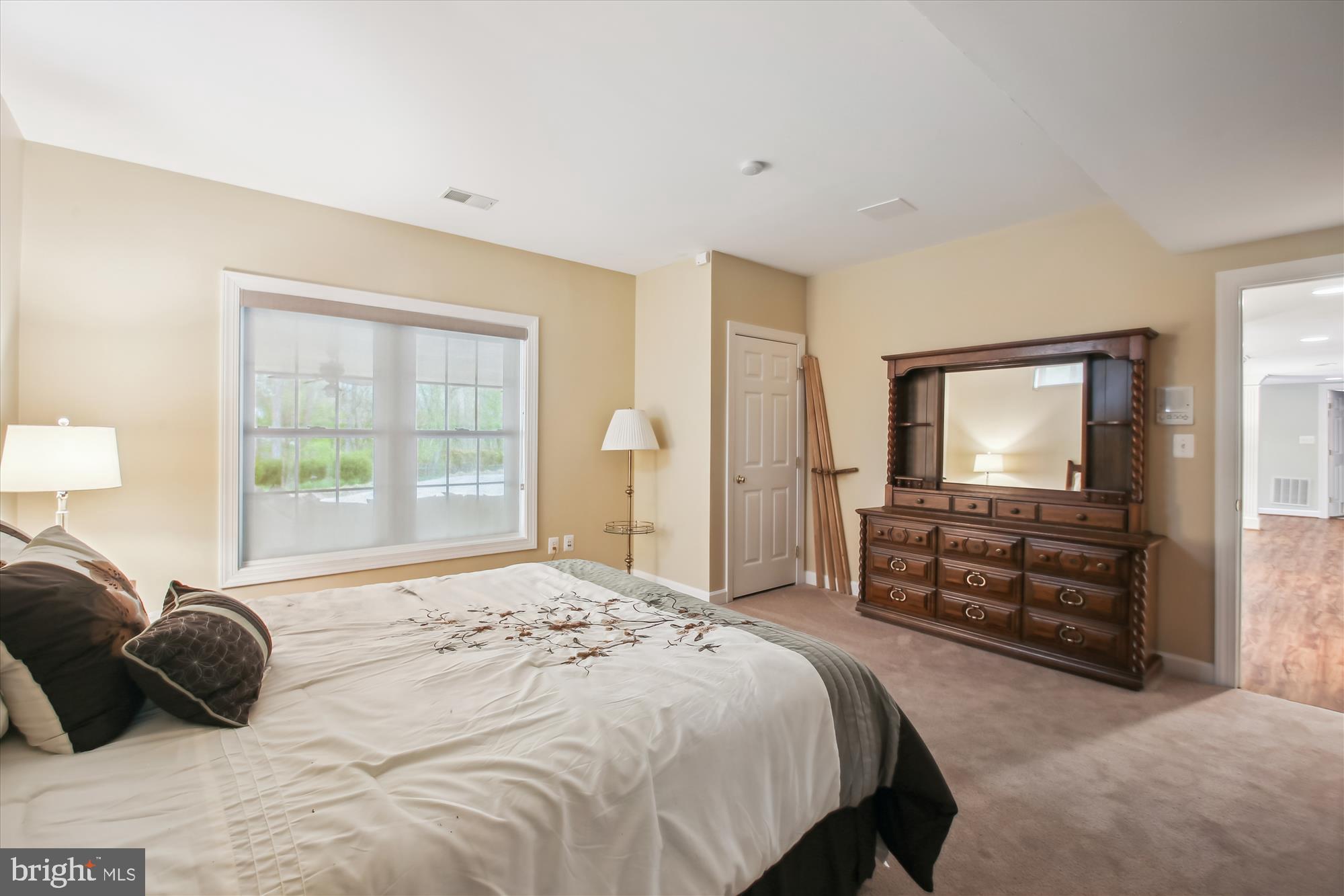 WYNNEWOOD - Residential