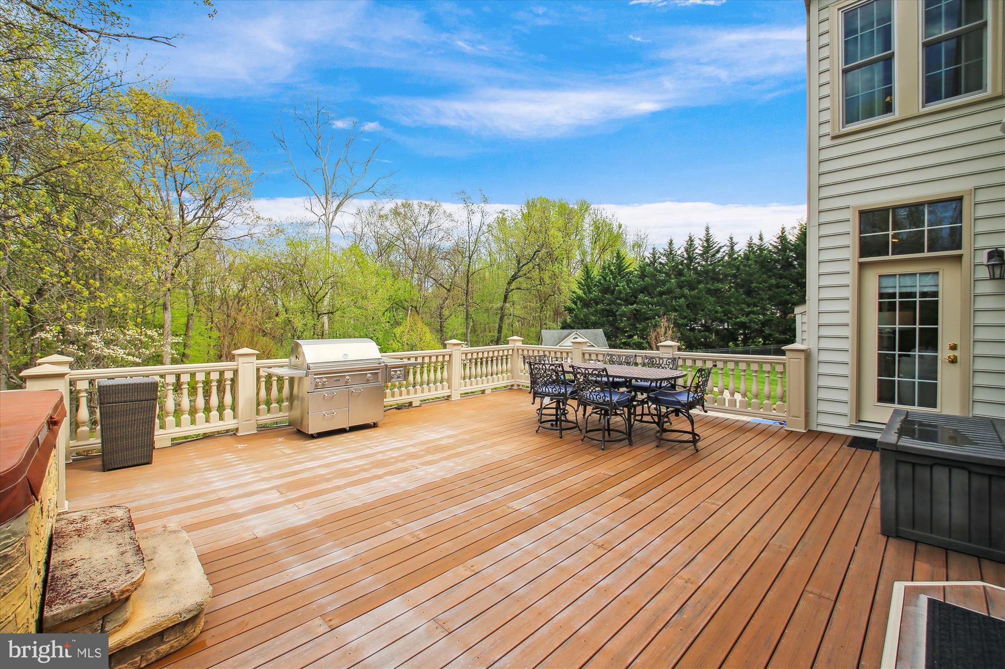 WYNNEWOOD - Residential