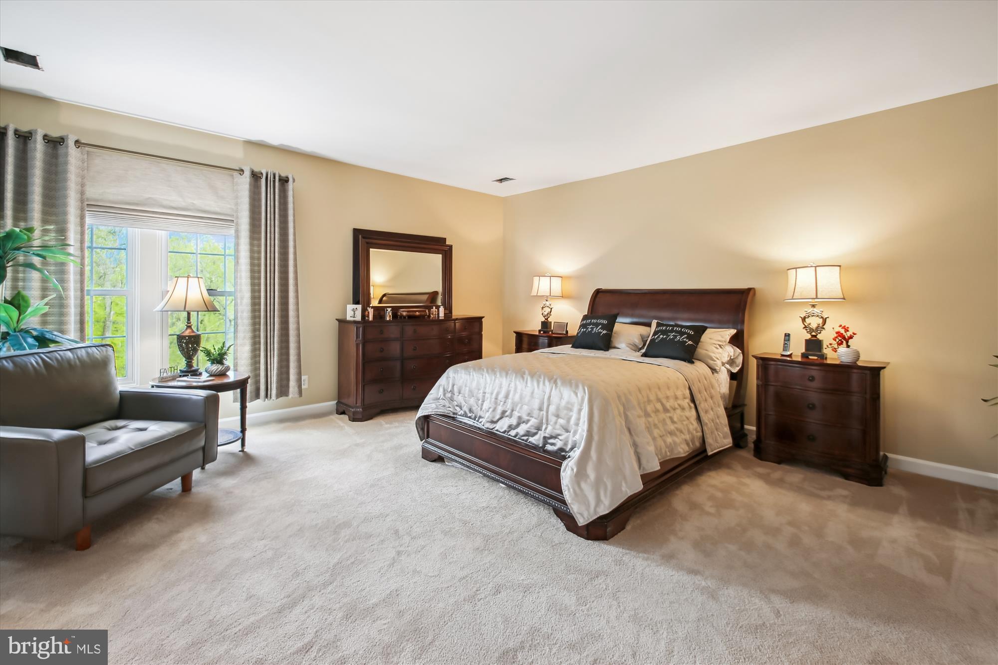 WYNNEWOOD - Residential