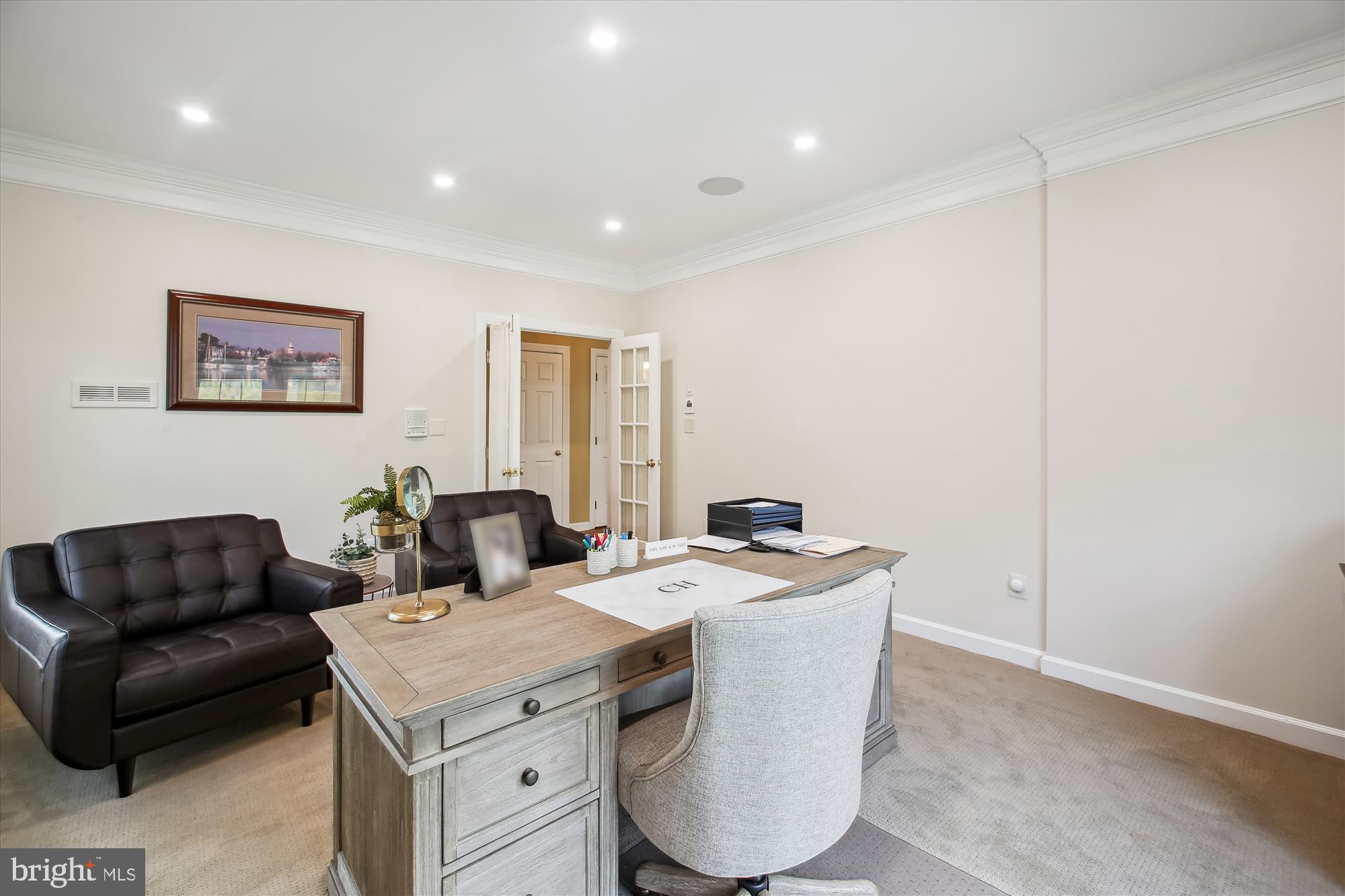 WYNNEWOOD - Residential