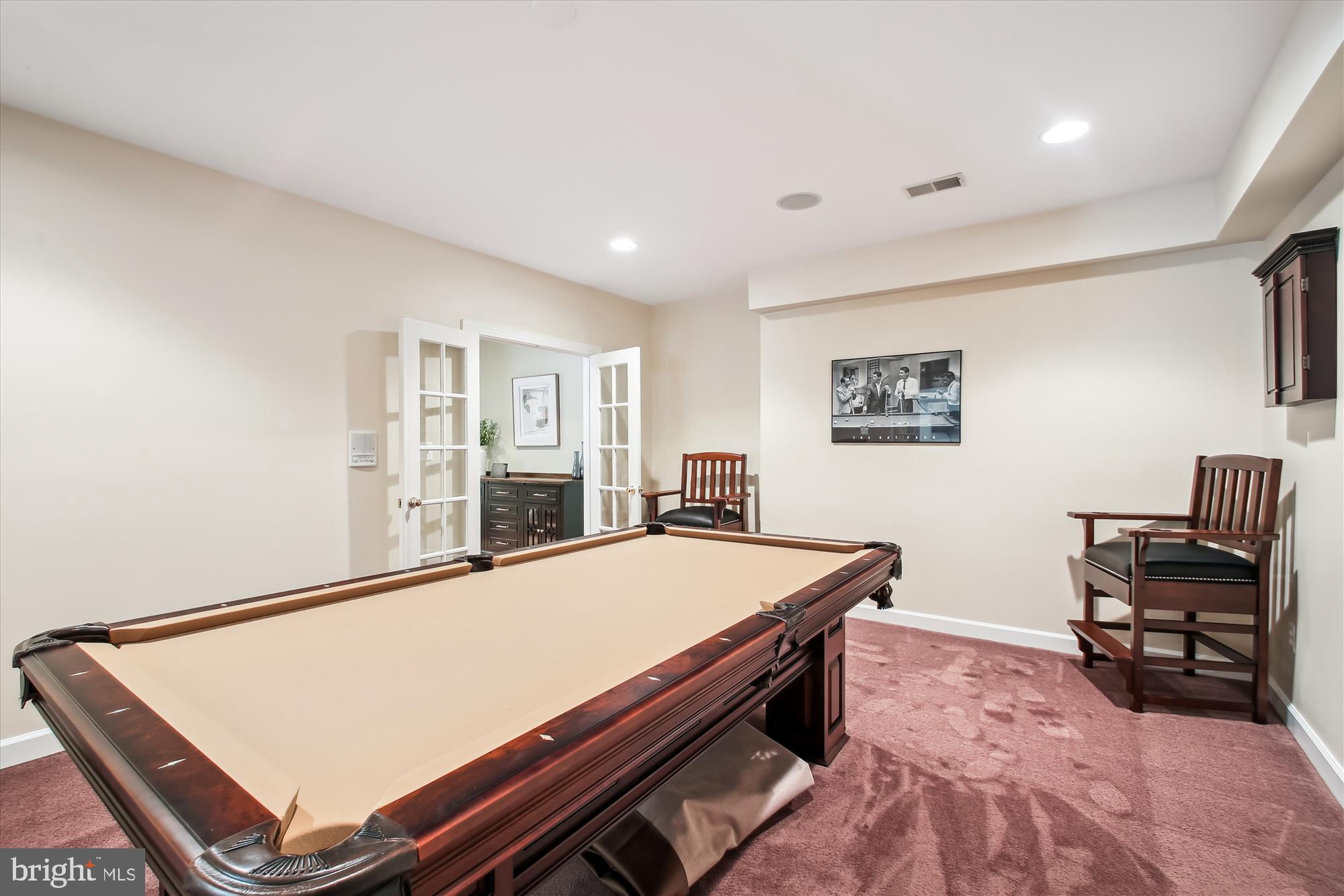 WYNNEWOOD - Residential