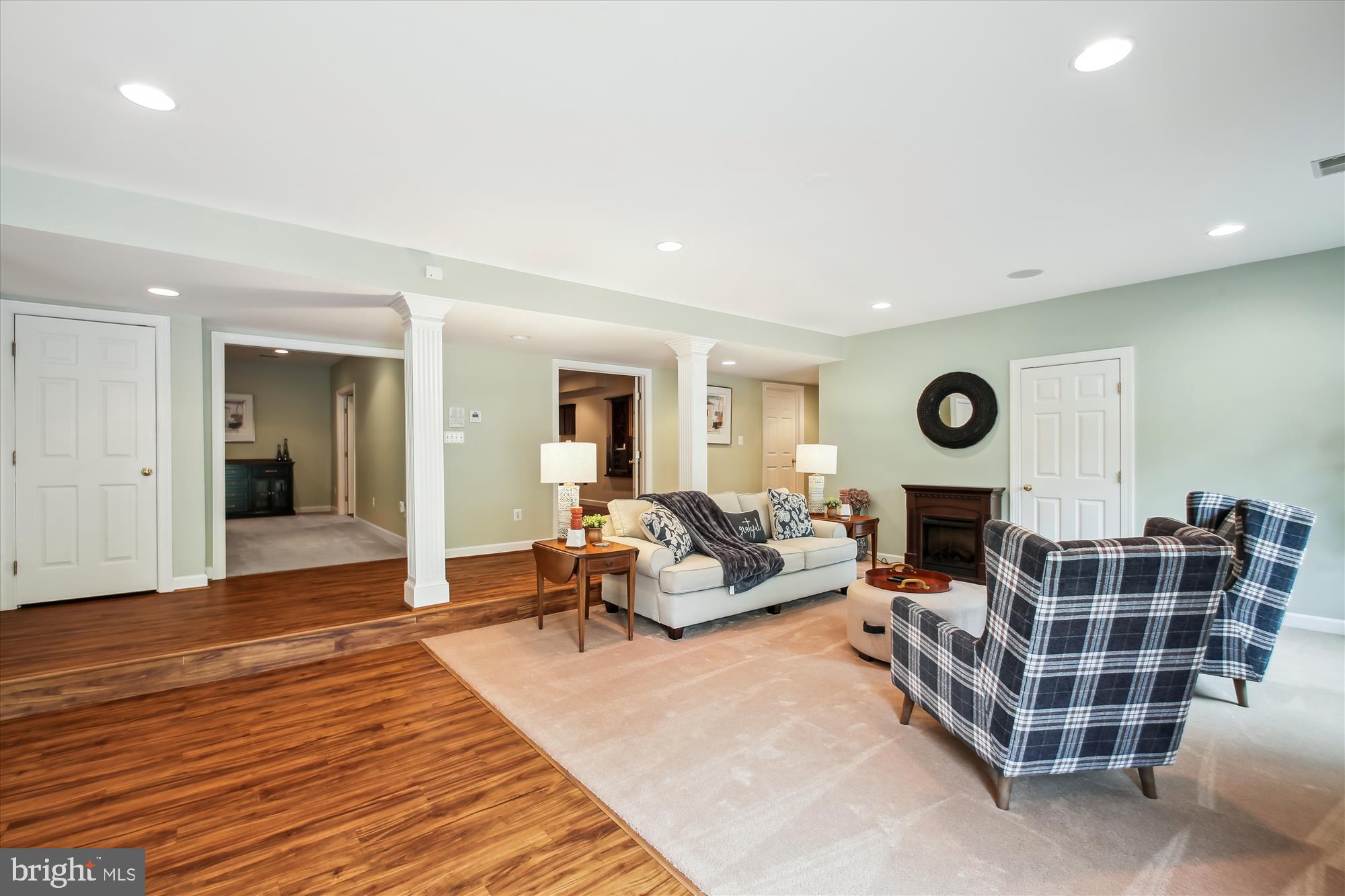 WYNNEWOOD - Residential